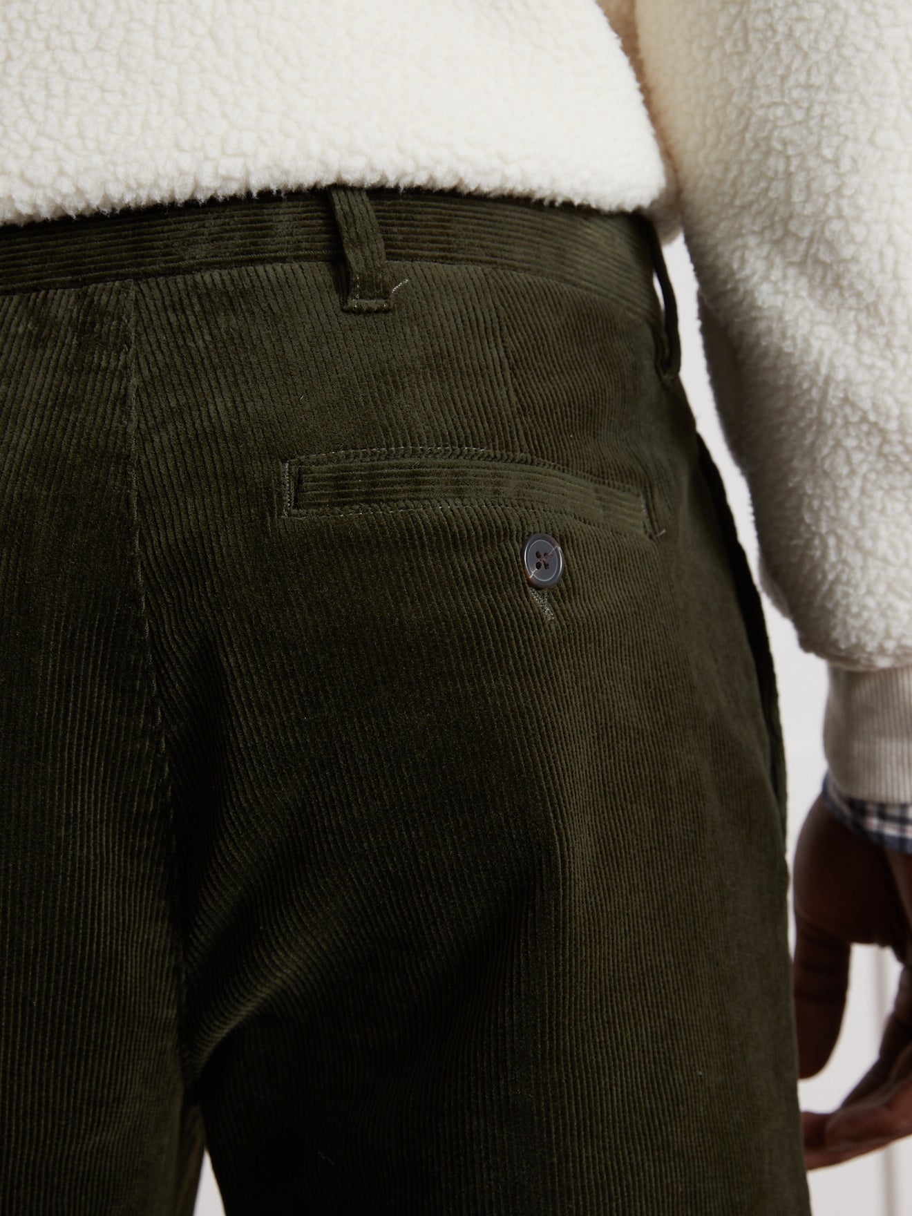 Men's regular corduroy chinos