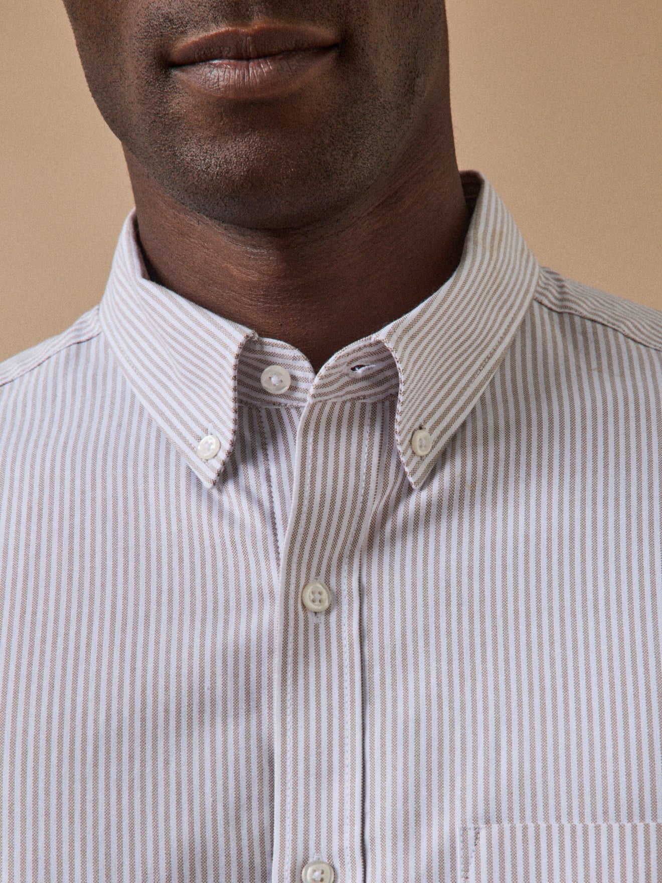 Men's Oxford cloth shirt with contemporary style