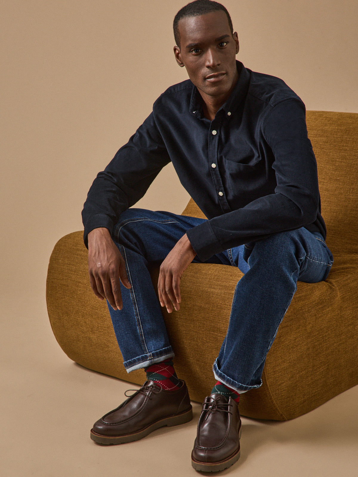 Men's corduroy shirt with contemporary classic fit