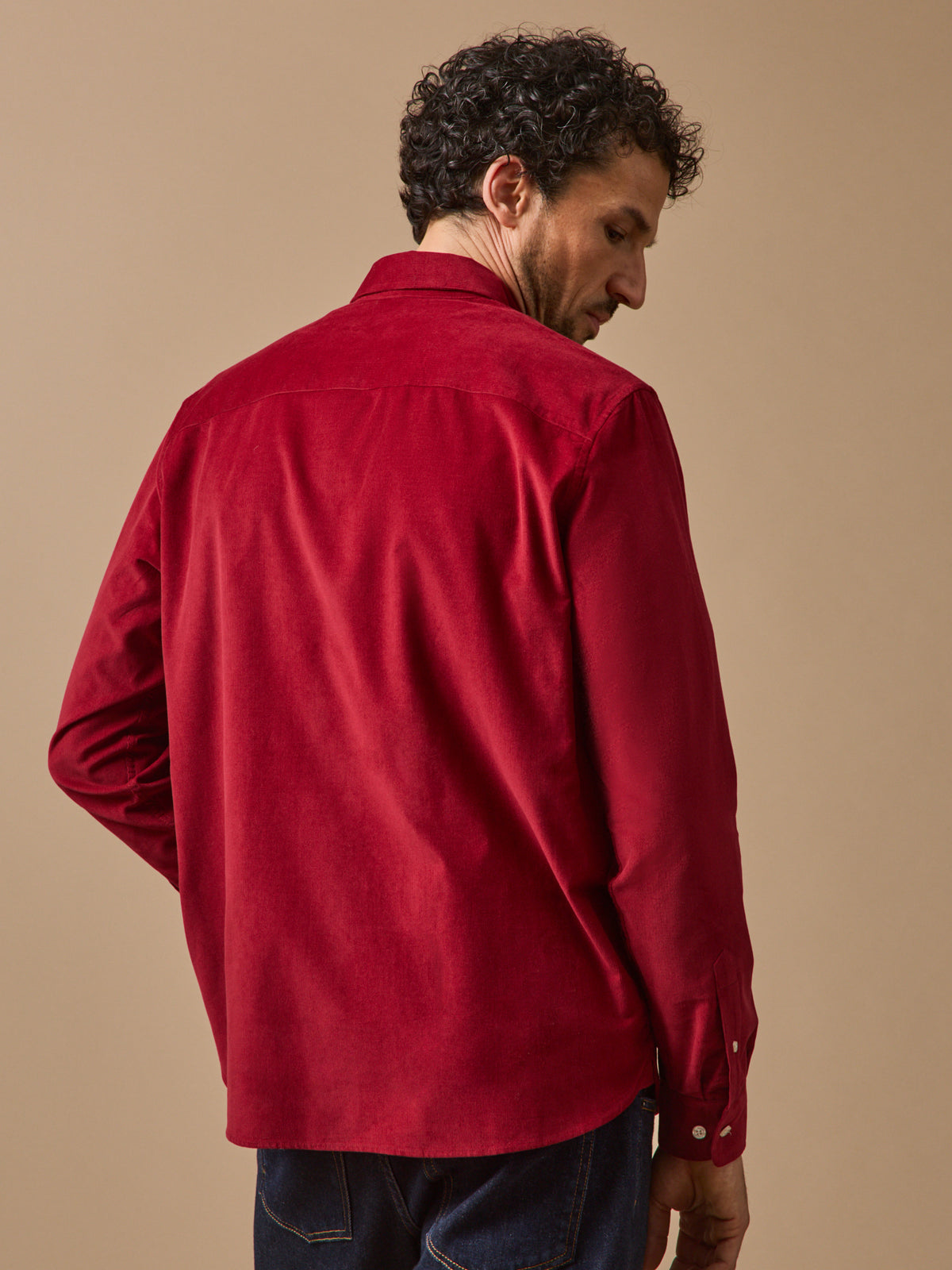 Men's corduroy shirt with contemporary classic fit