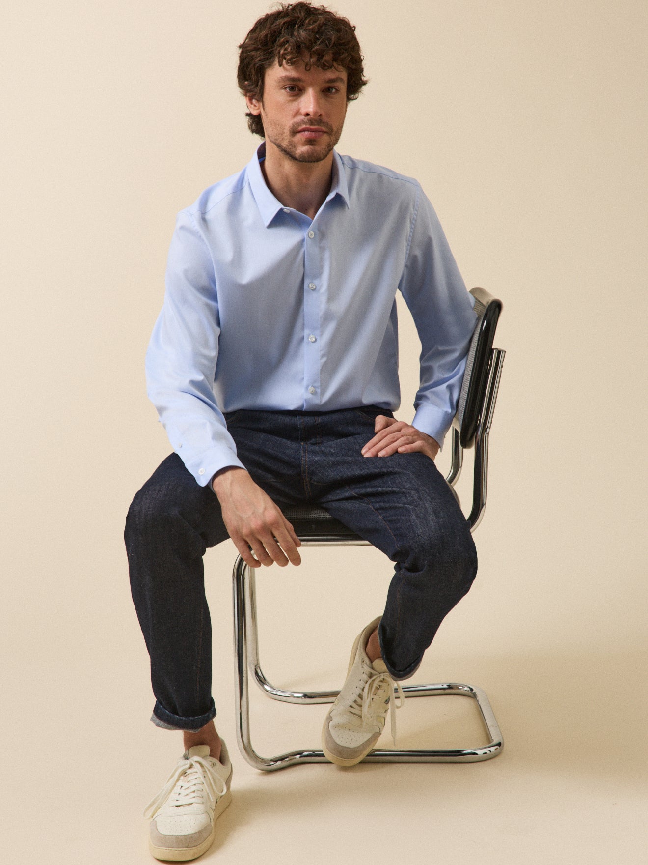 Chemise twill uni homme coupe contemporaine