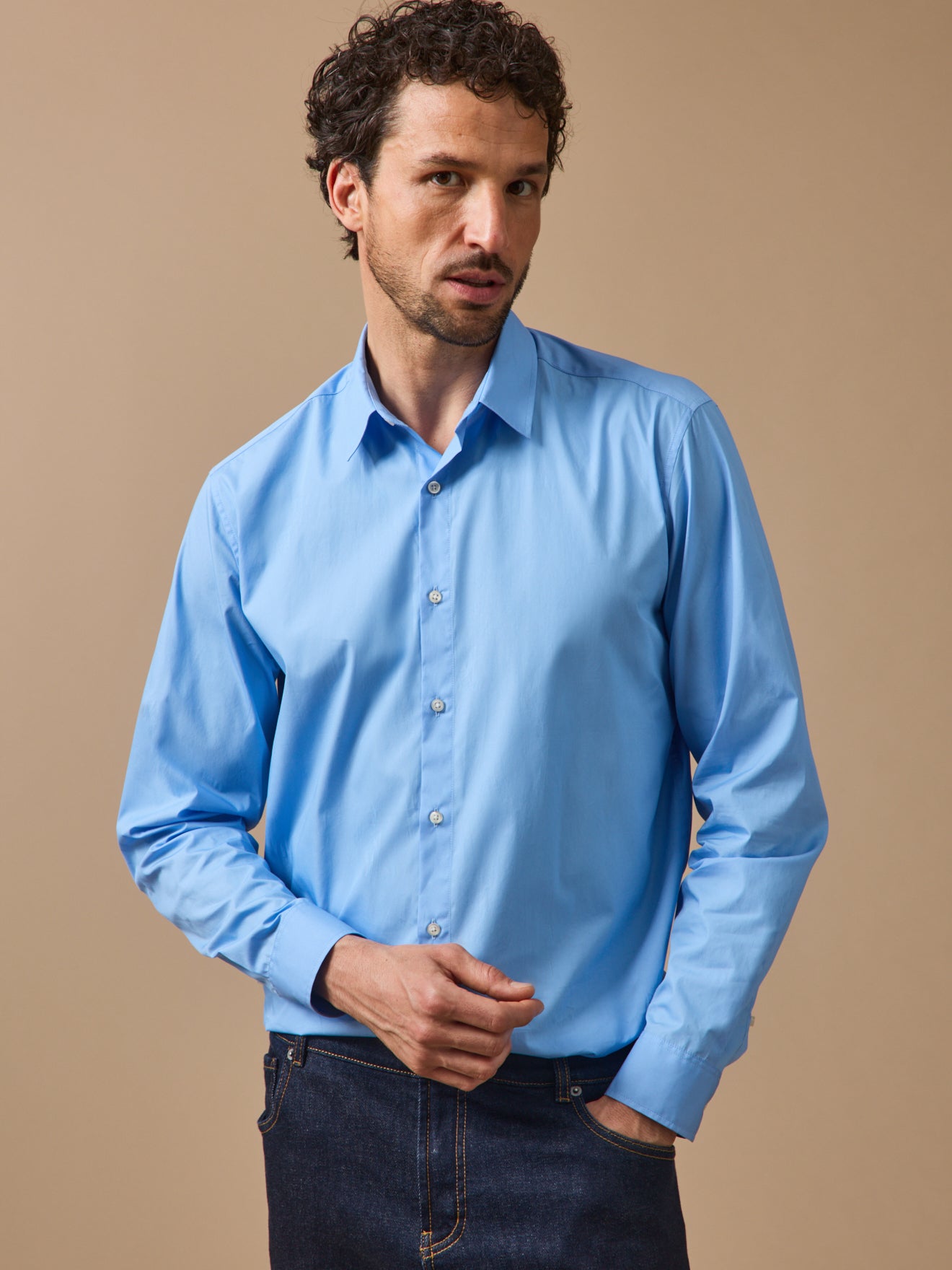 Men's solid poplin shirt - classic contemporary style