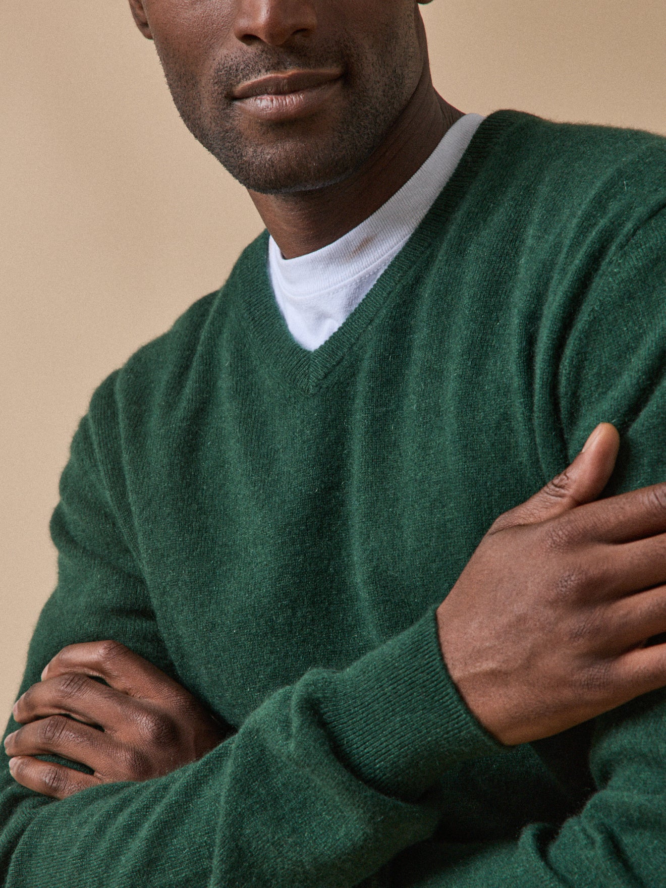 Men's V-neck sweater - The Cashmere Collection