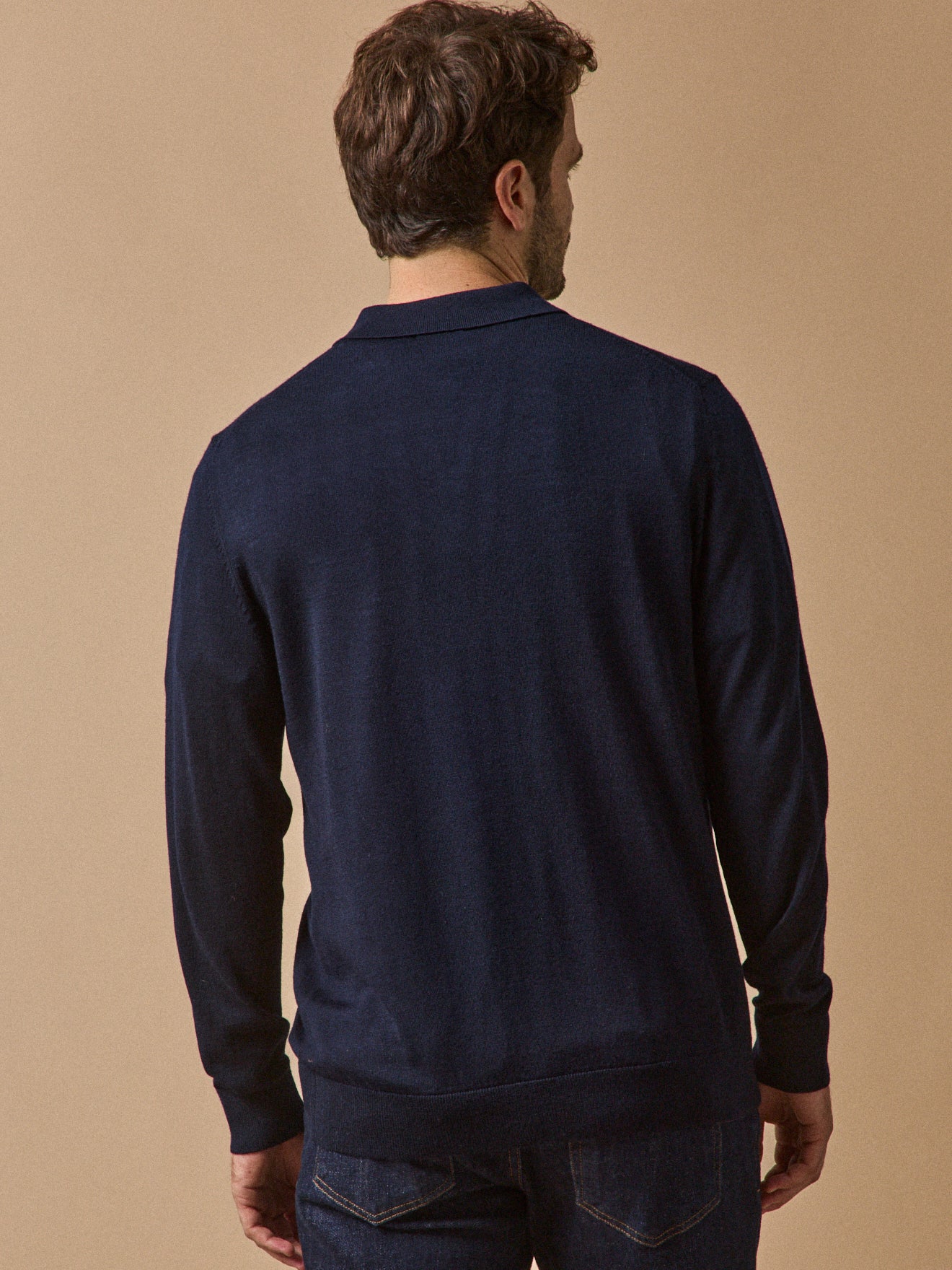 Men's lightweight merino wool sweater with polo shirt collar