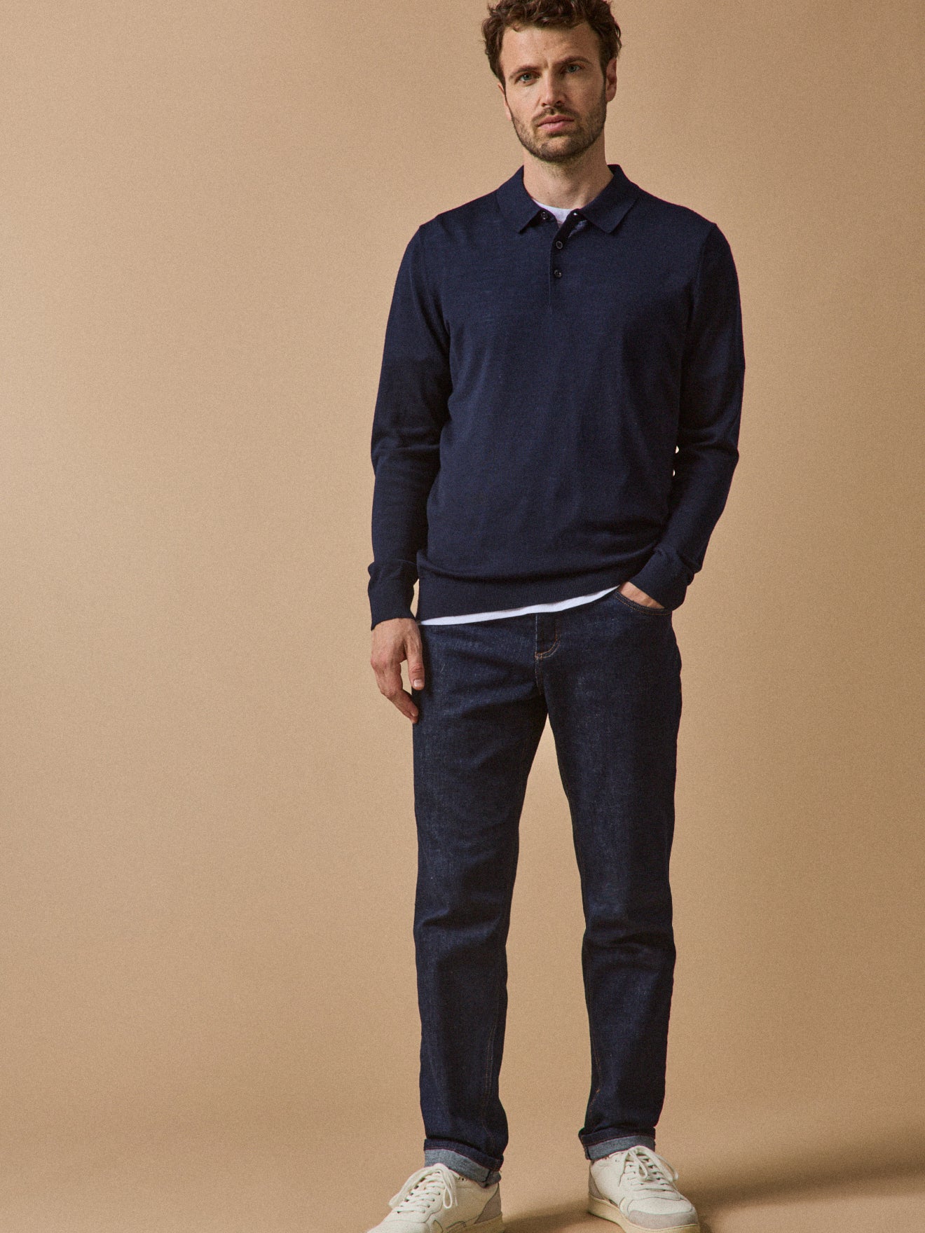 Men's lightweight merino wool sweater with polo shirt collar