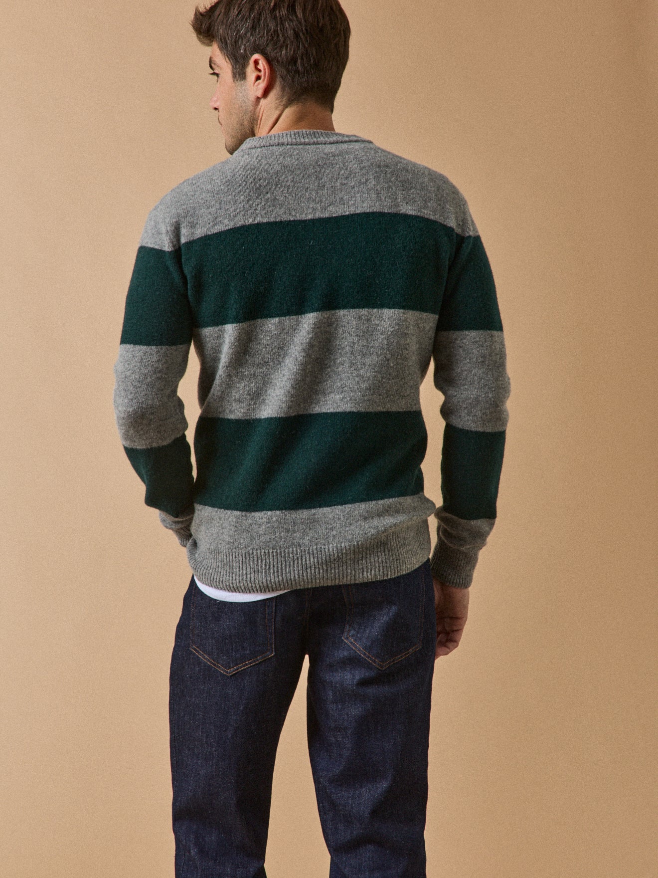 Pull rayé en laine majoritaire homme