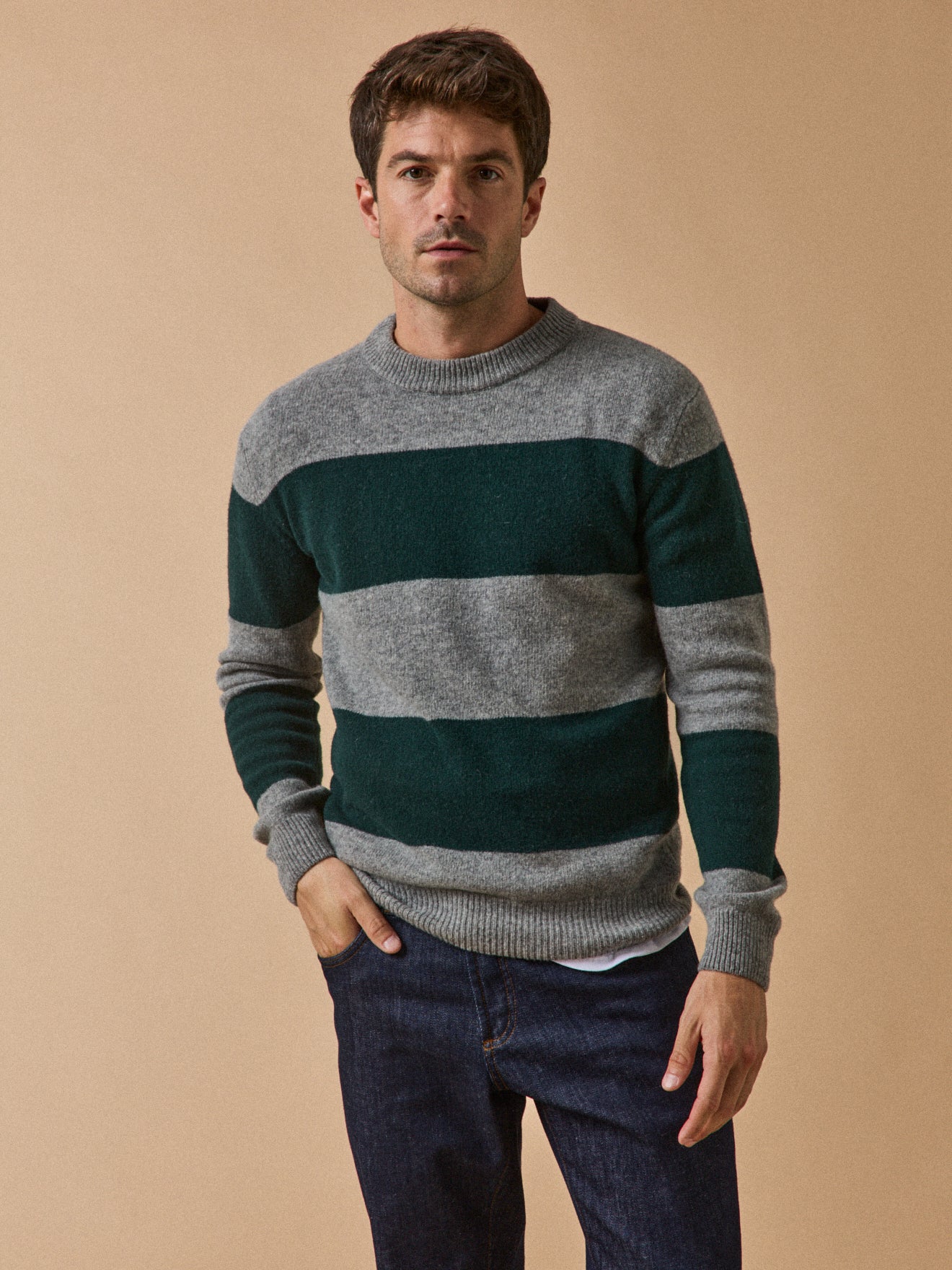 Pull rayé en laine majoritaire homme