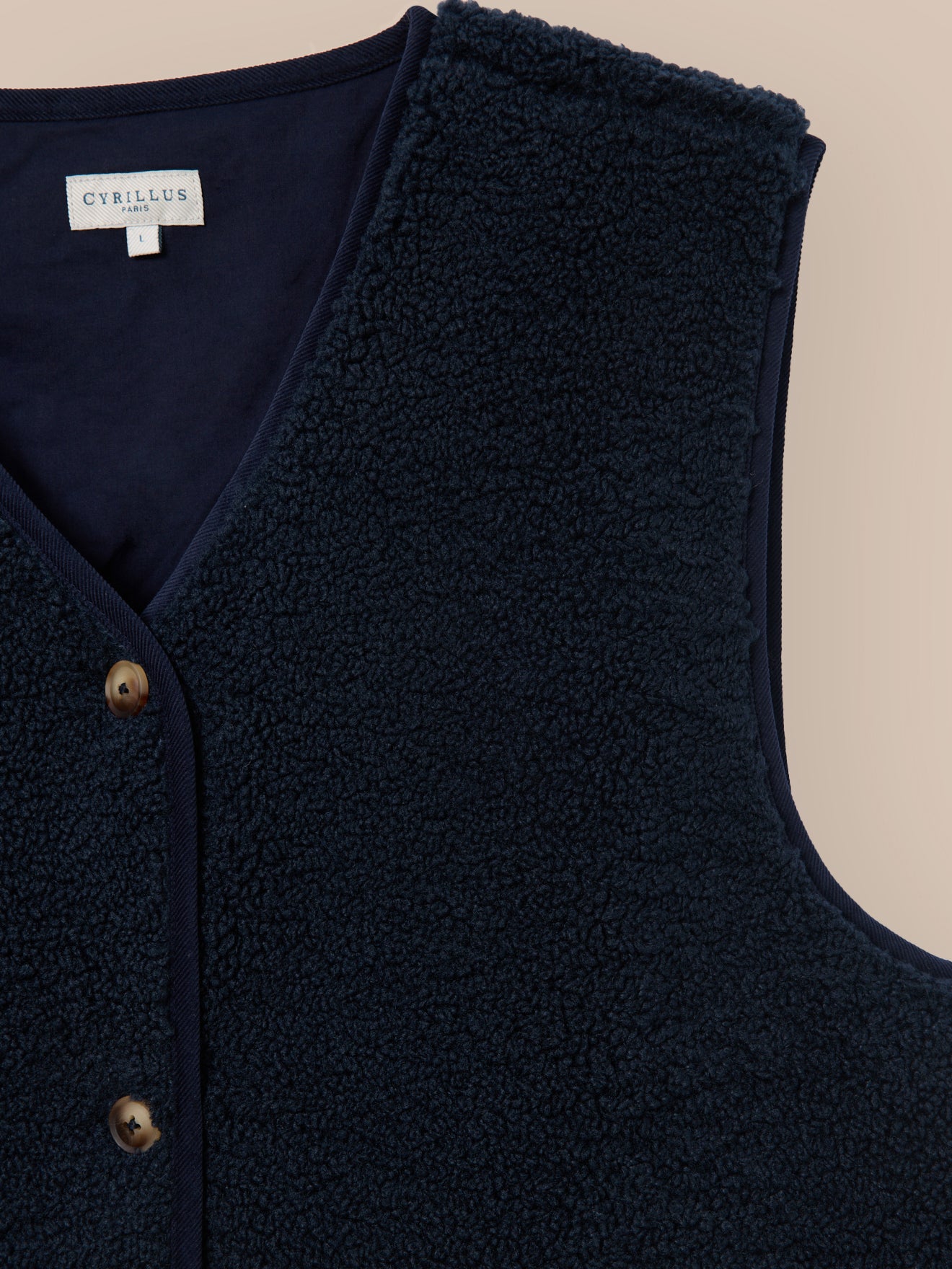 Men's sleeveless sherpa jacket