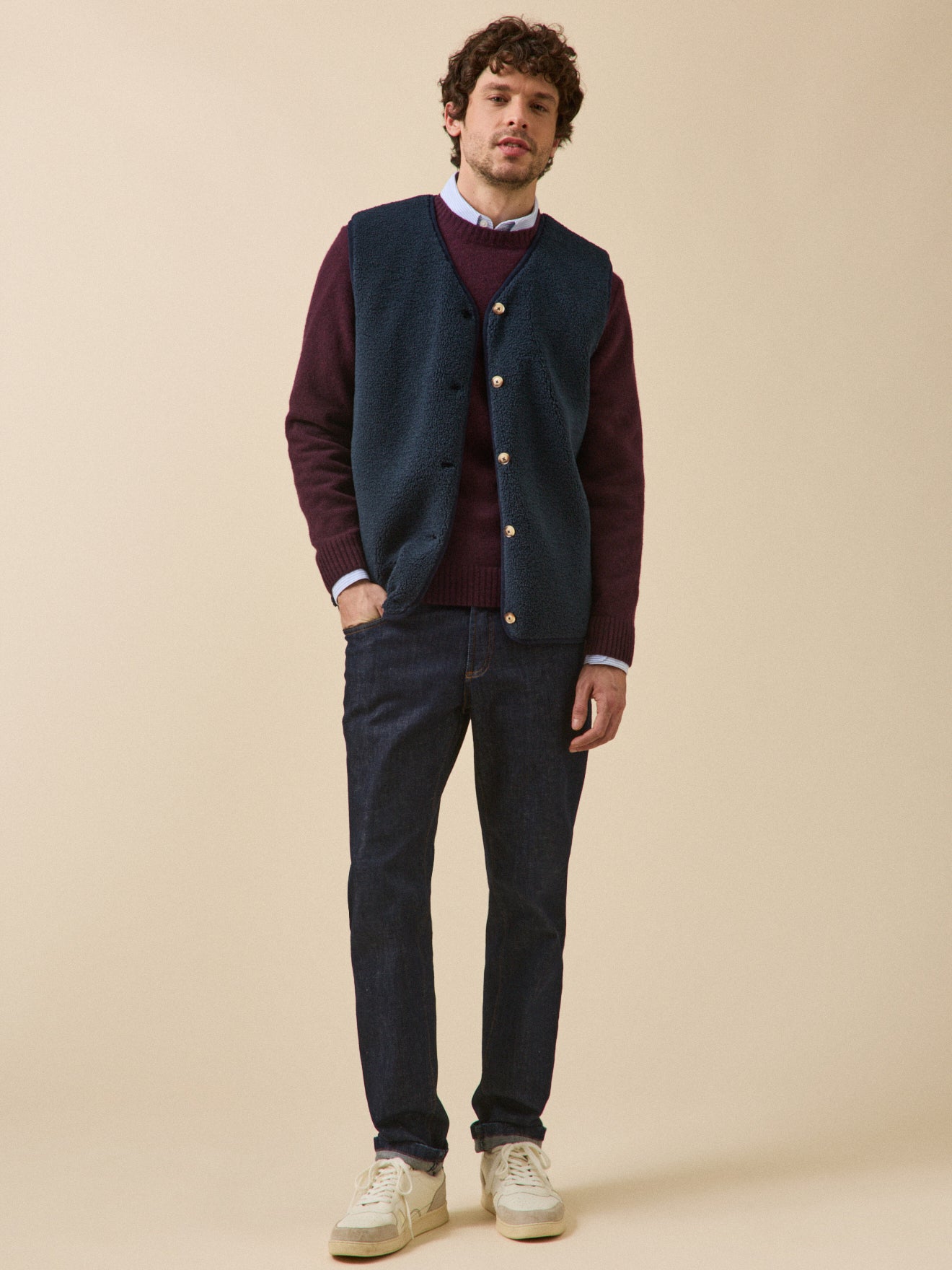 Men's sleeveless sherpa jacket