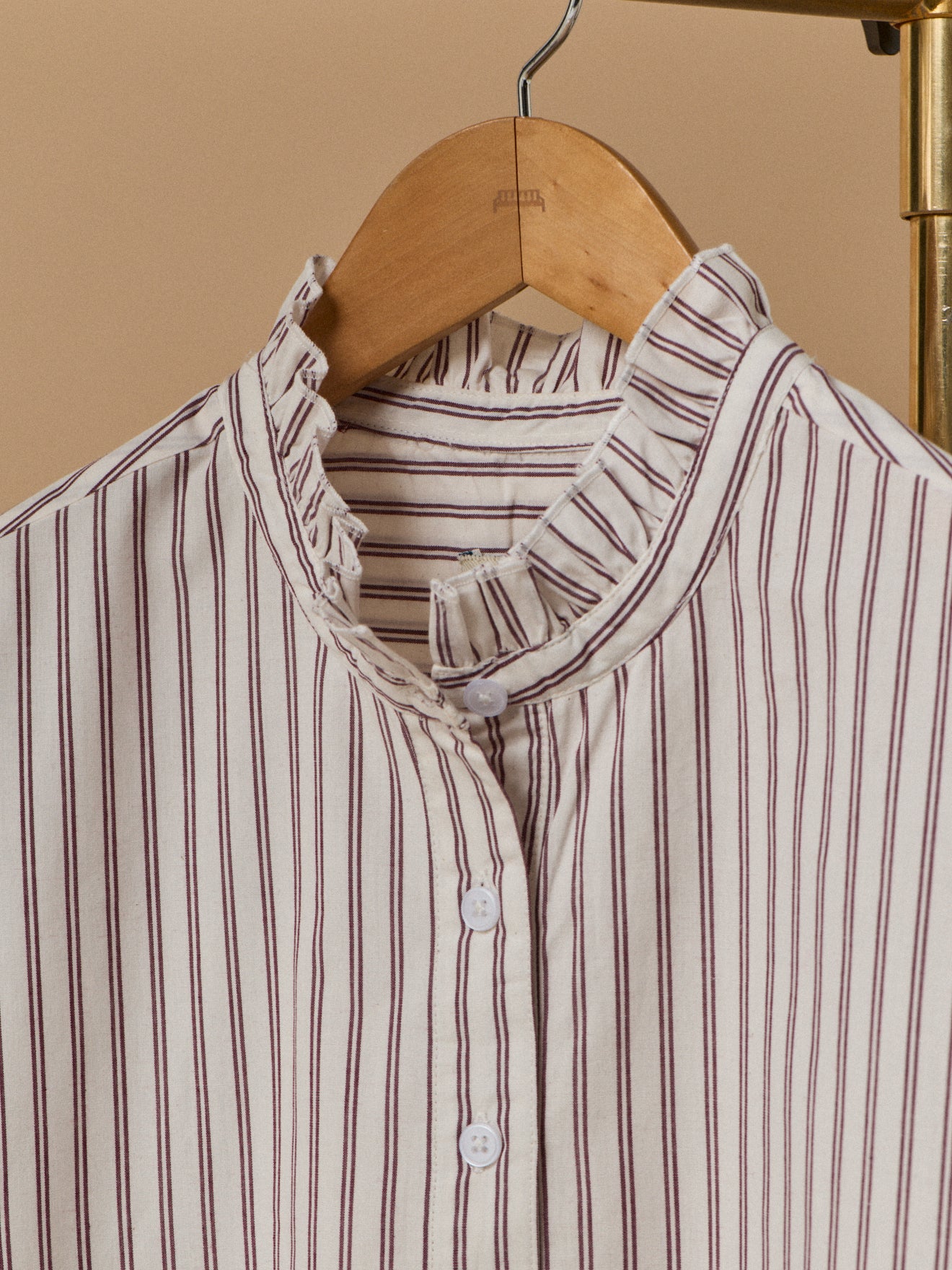 Women's striped nightdress with shirttail hem