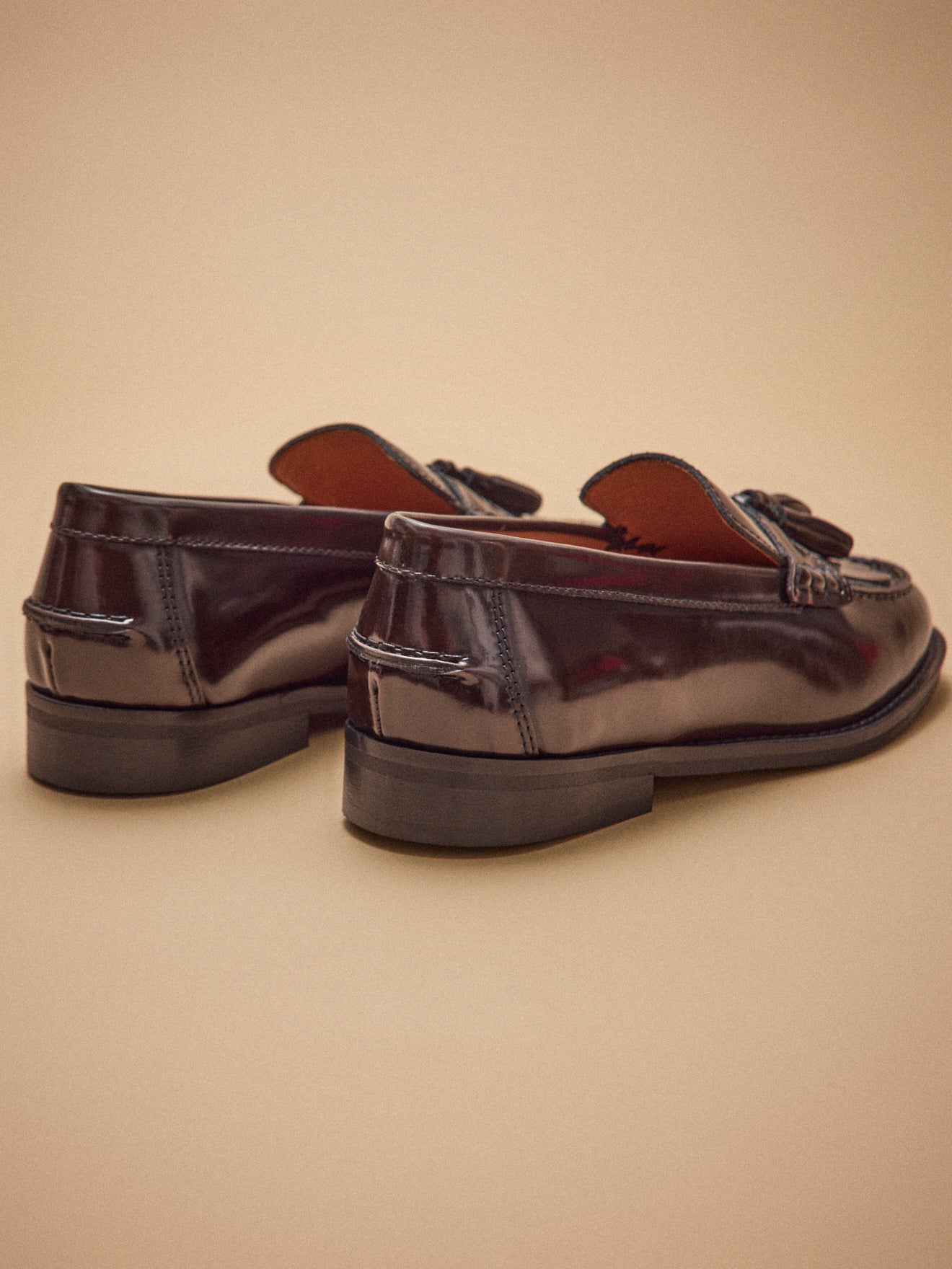 Women's fringe and tassel leather loafers