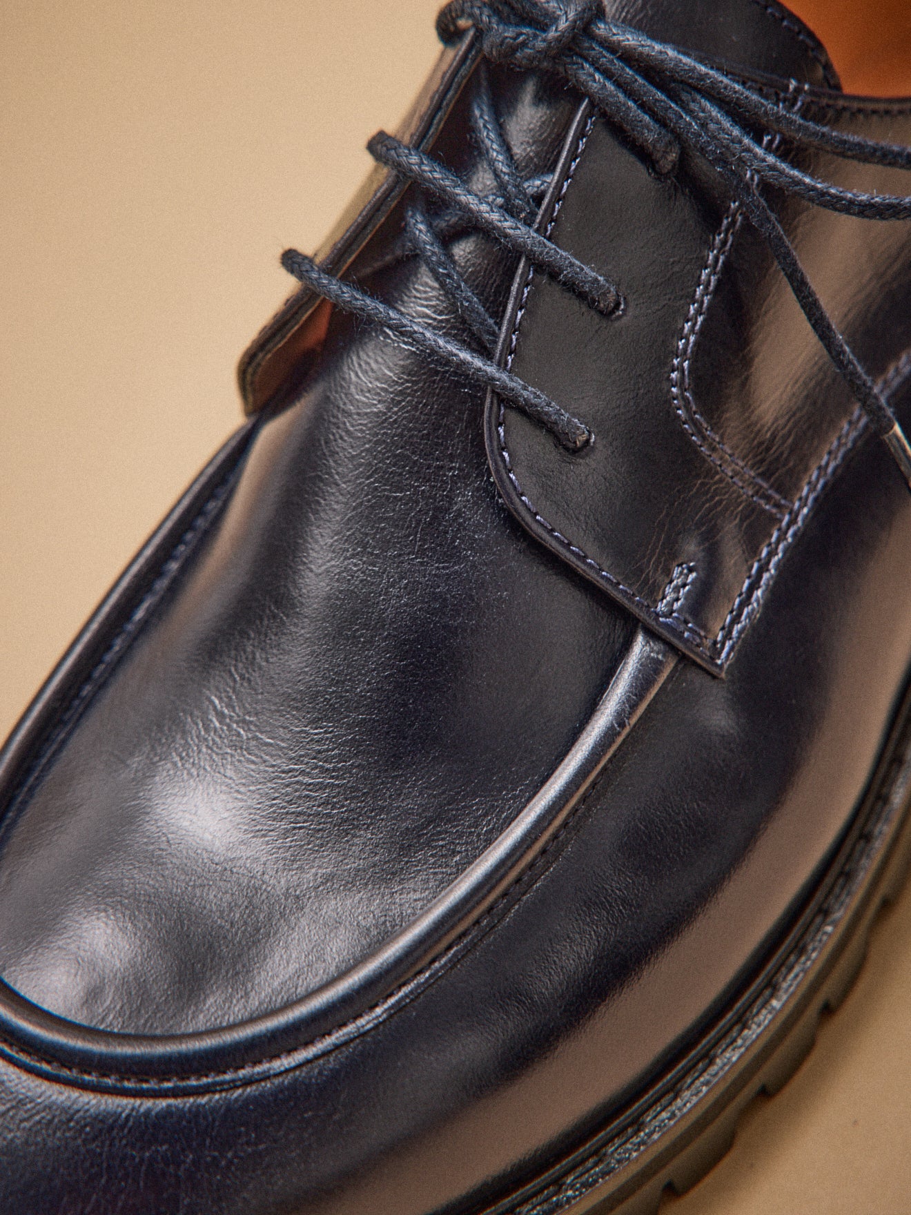 Women's leather lace-up Derby shoes