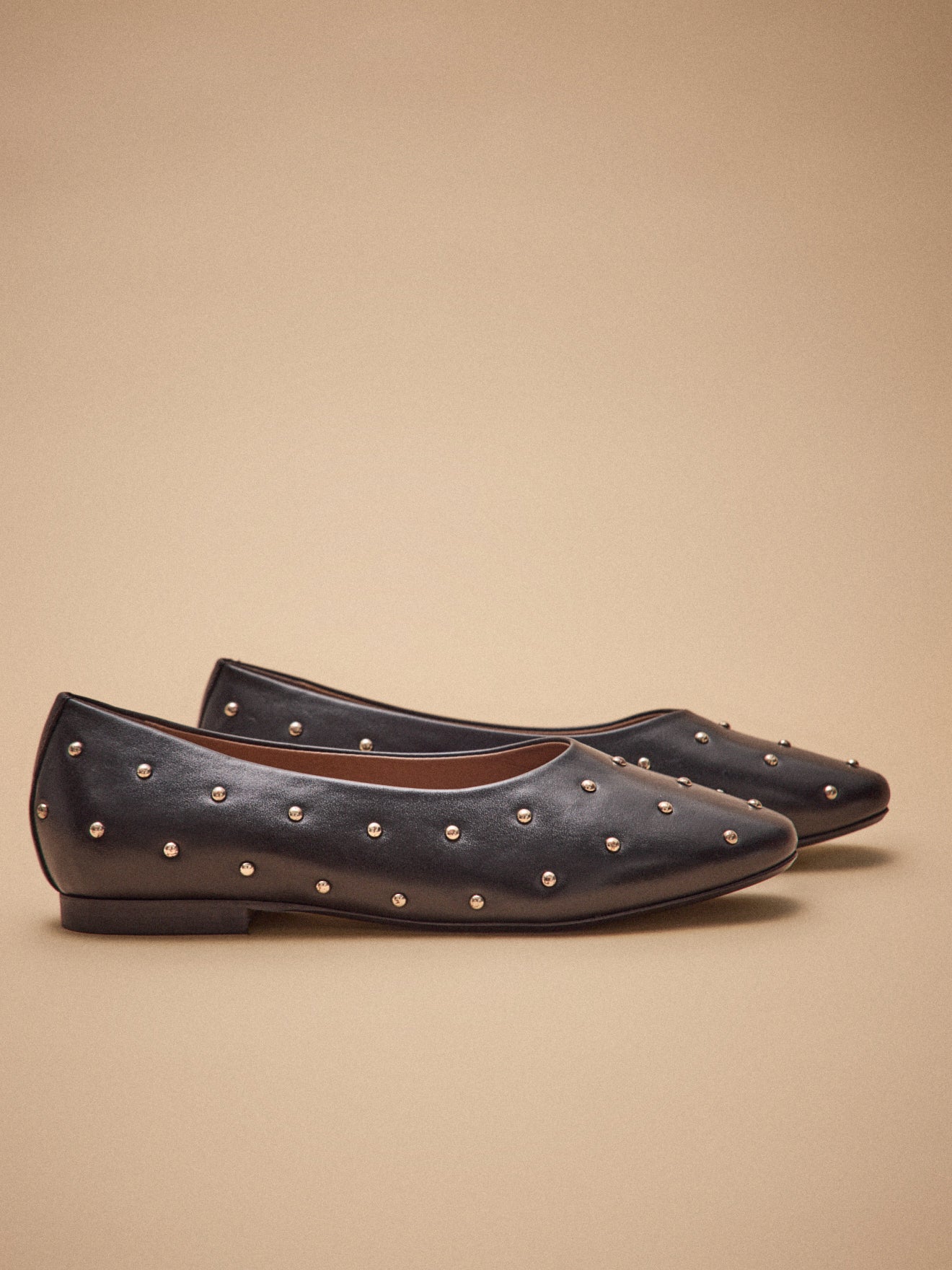 Women's smooth leather, studded ballerina flats