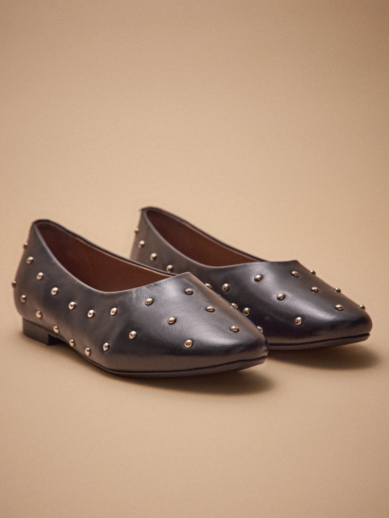 Women's smooth leather, studded ballerina flats