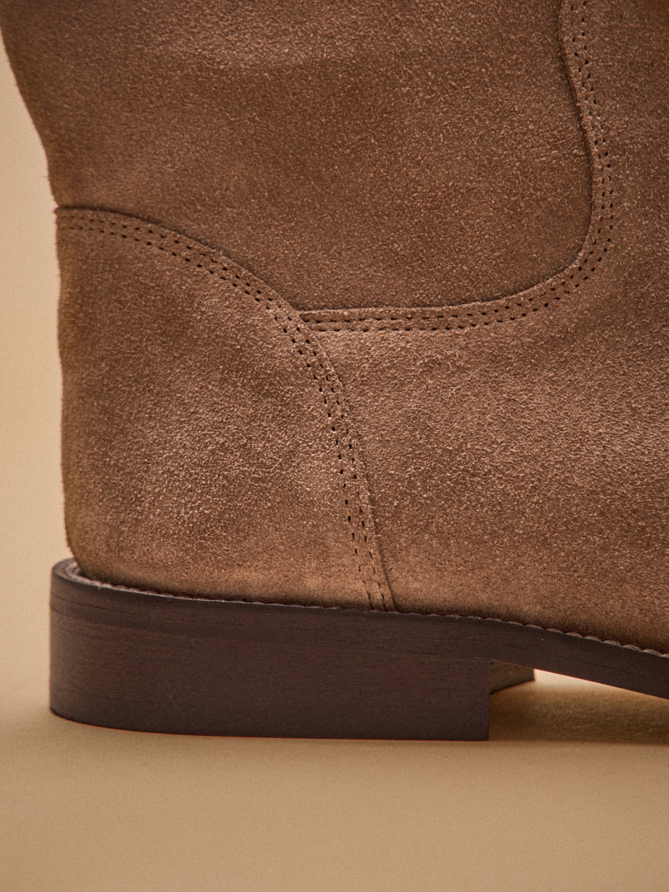 Women's suede leather Camargue-style boots
