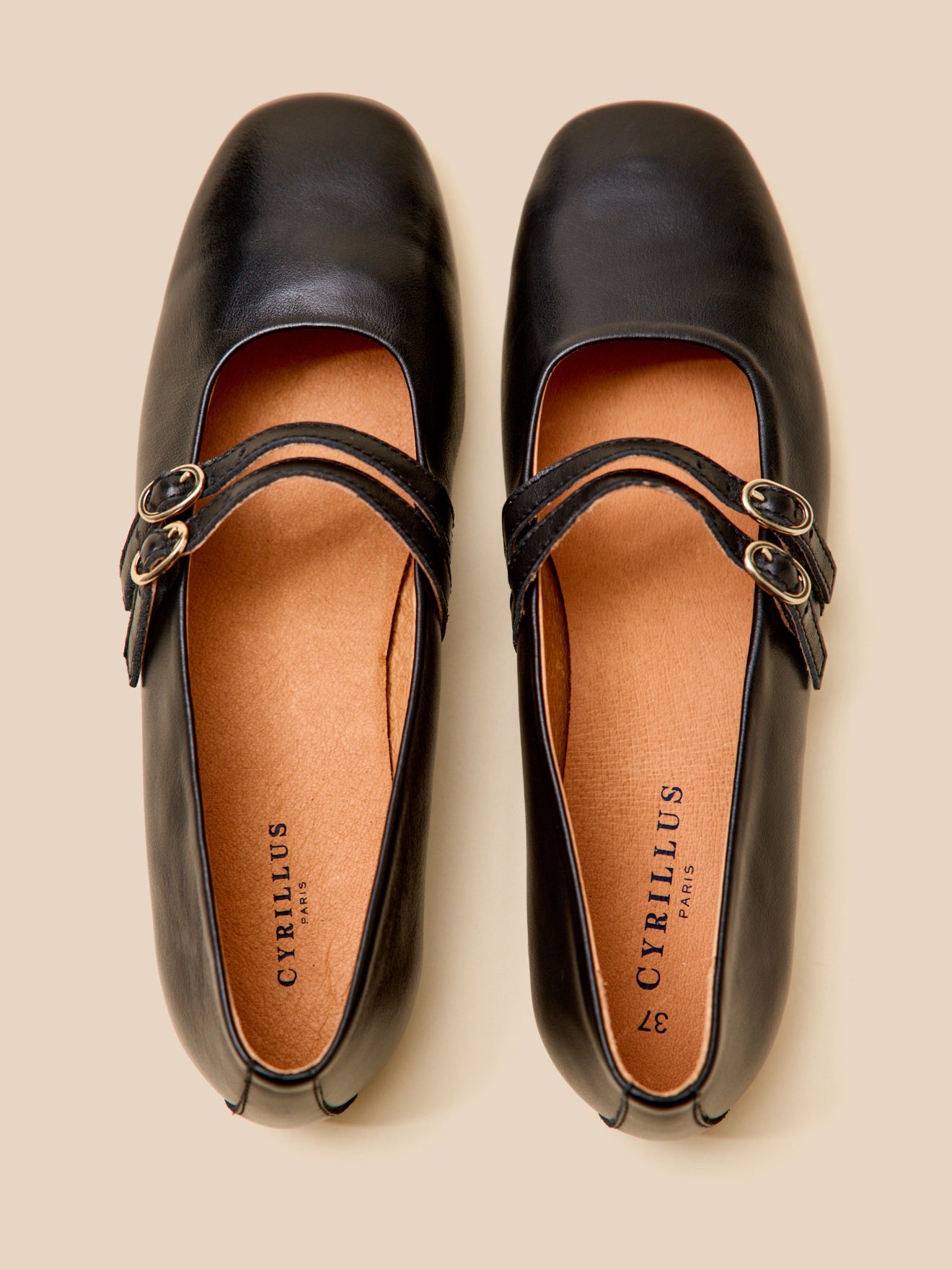 Women's leather ballet flats with 2 straps