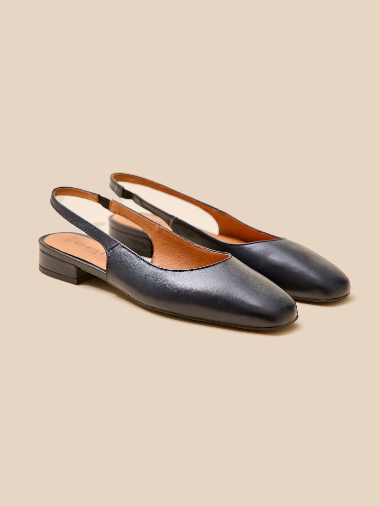 Women's slingback leather ballet flats