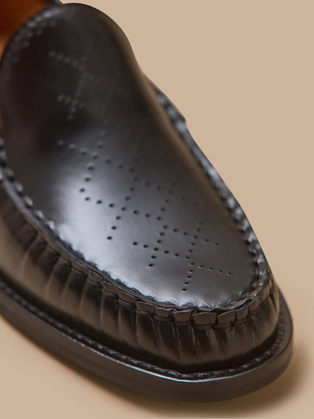 Women's leather loafers