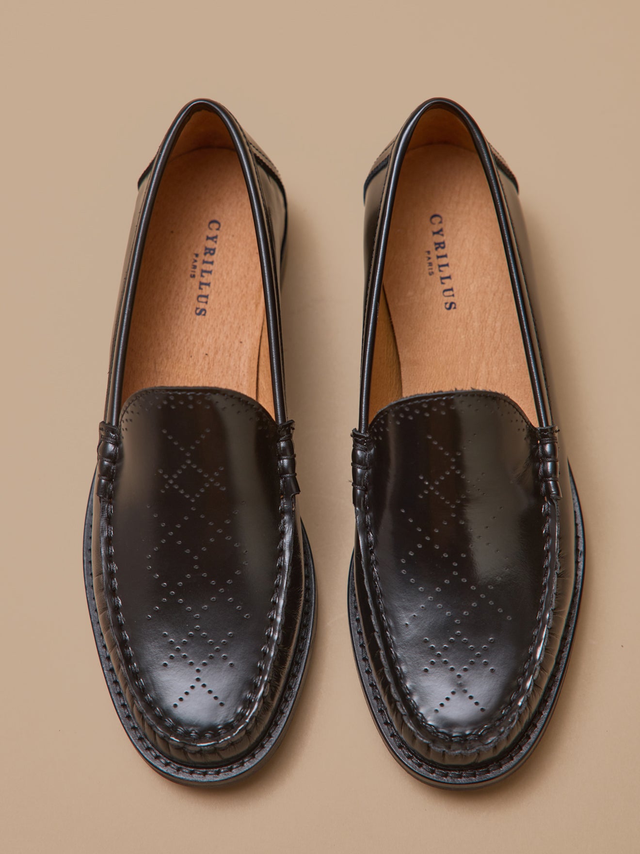 Women's leather loafers