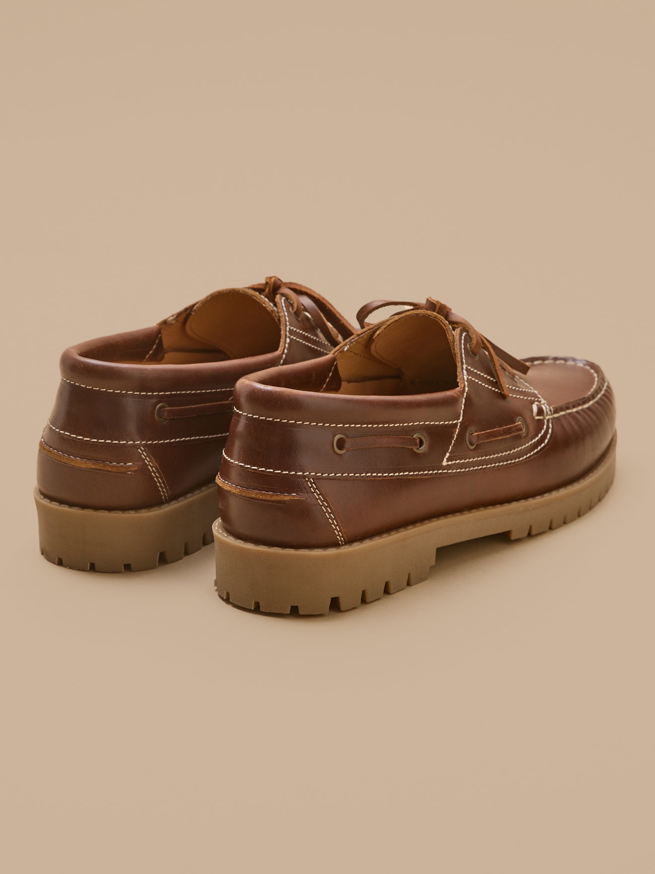 Men's leather deck shoes