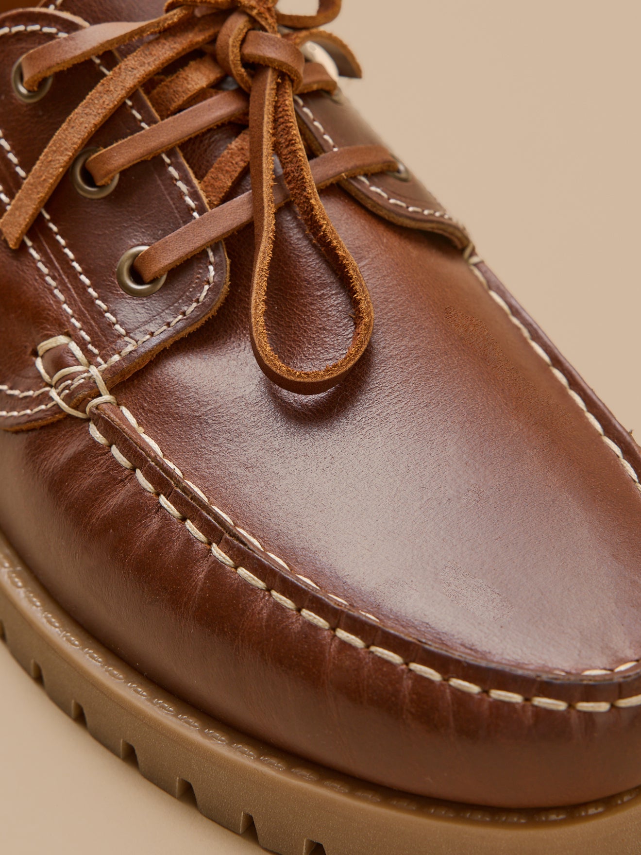 Men's leather deck shoes