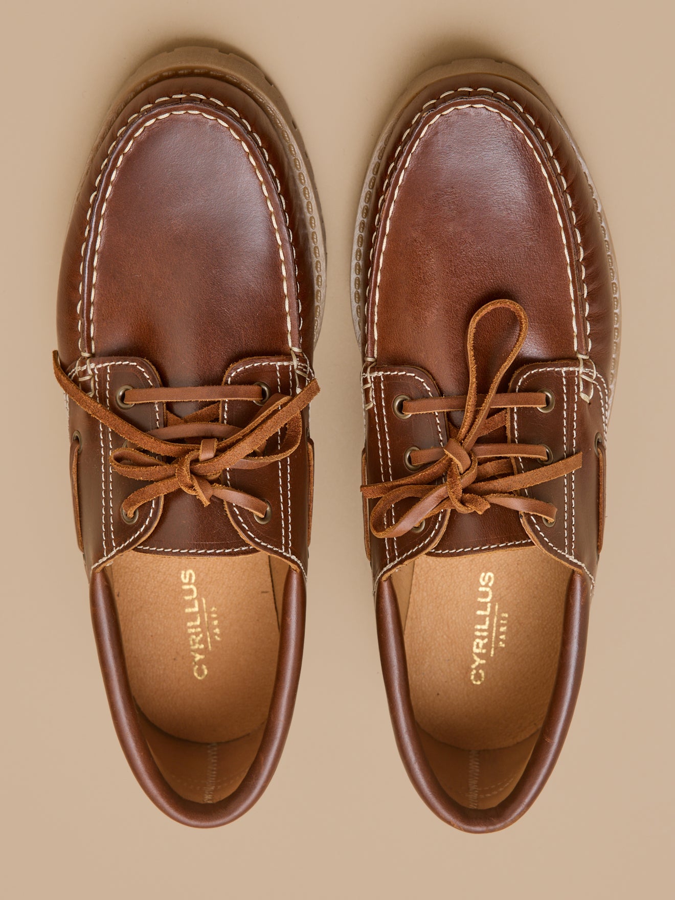 Men's leather deck shoes