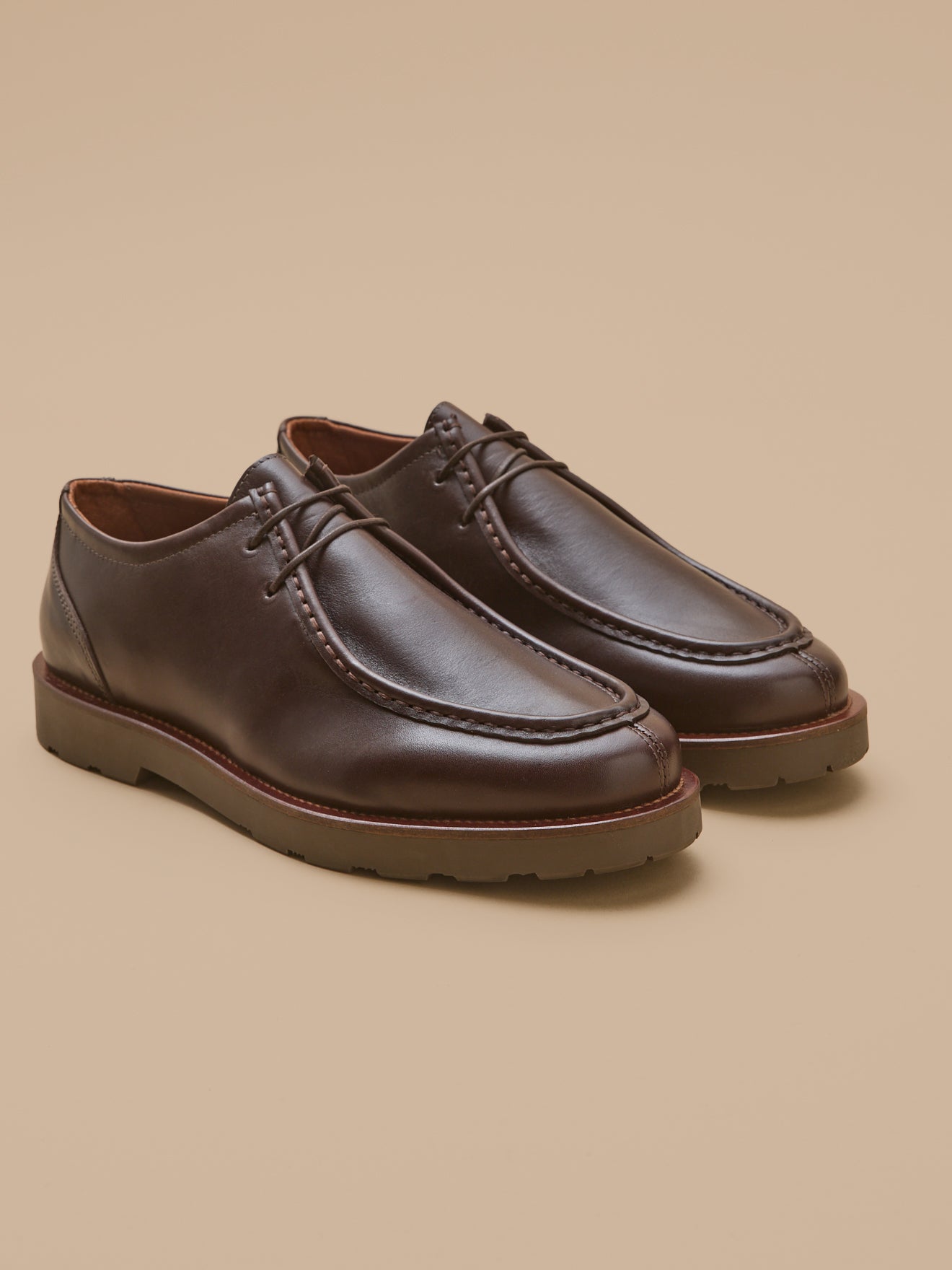 Men's lace-up Derby shoes