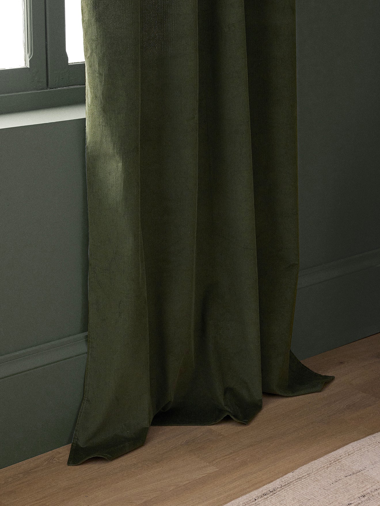 Corduroy curtain with eyelets