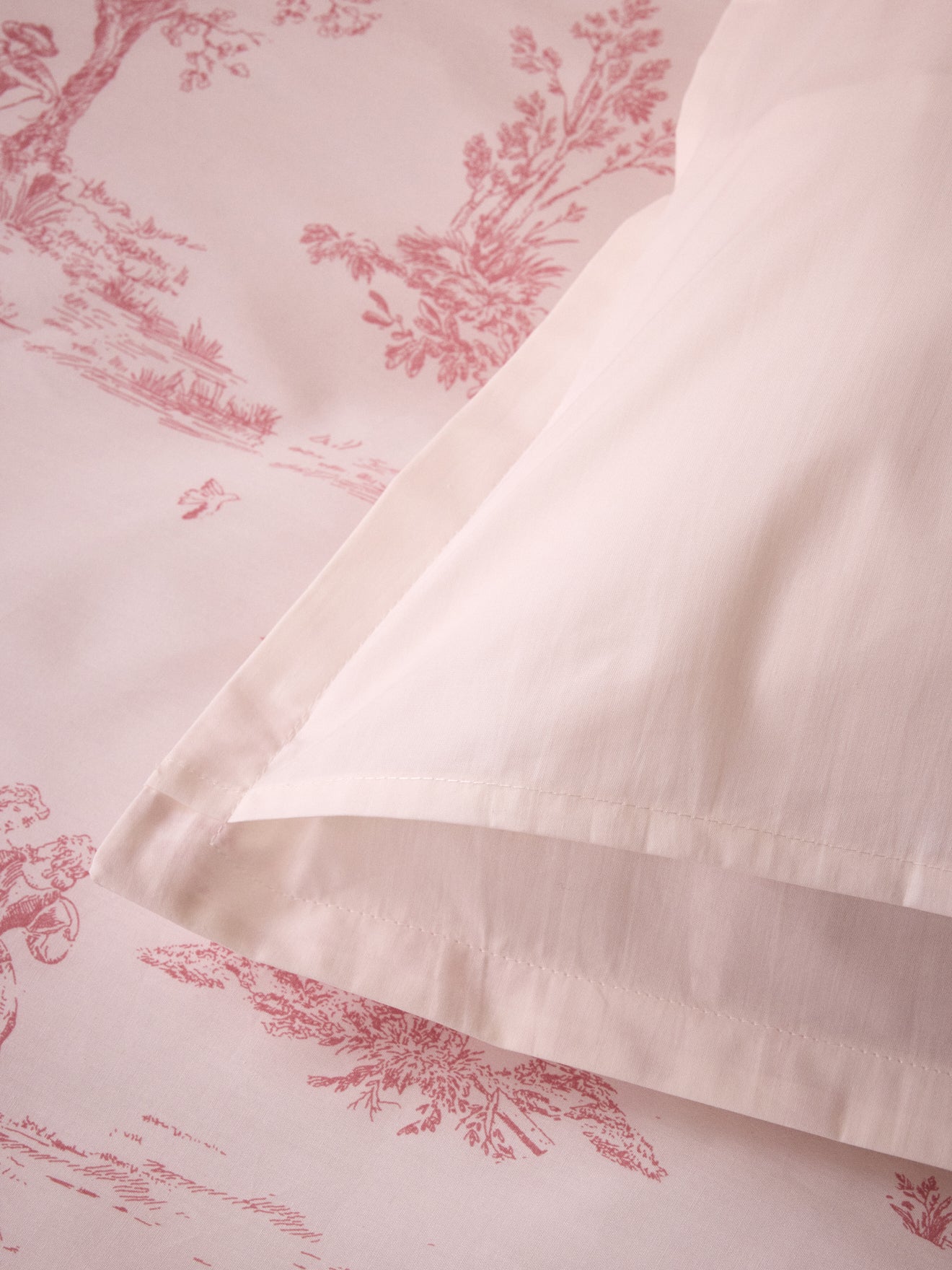Toile de Jouy inspired cotton percale pillowcase
