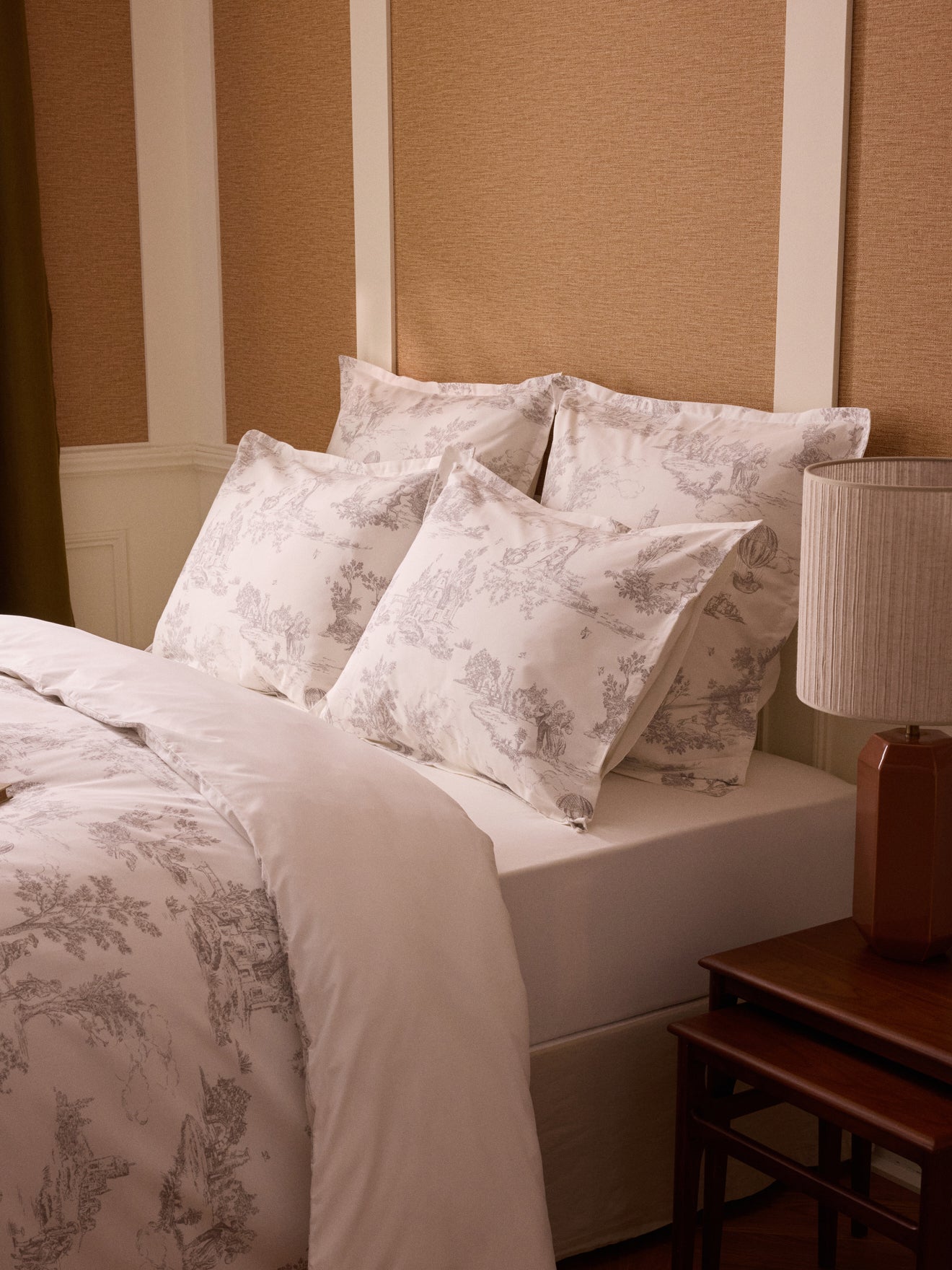 Toile de Jouy inspired cotton percale pillowcase