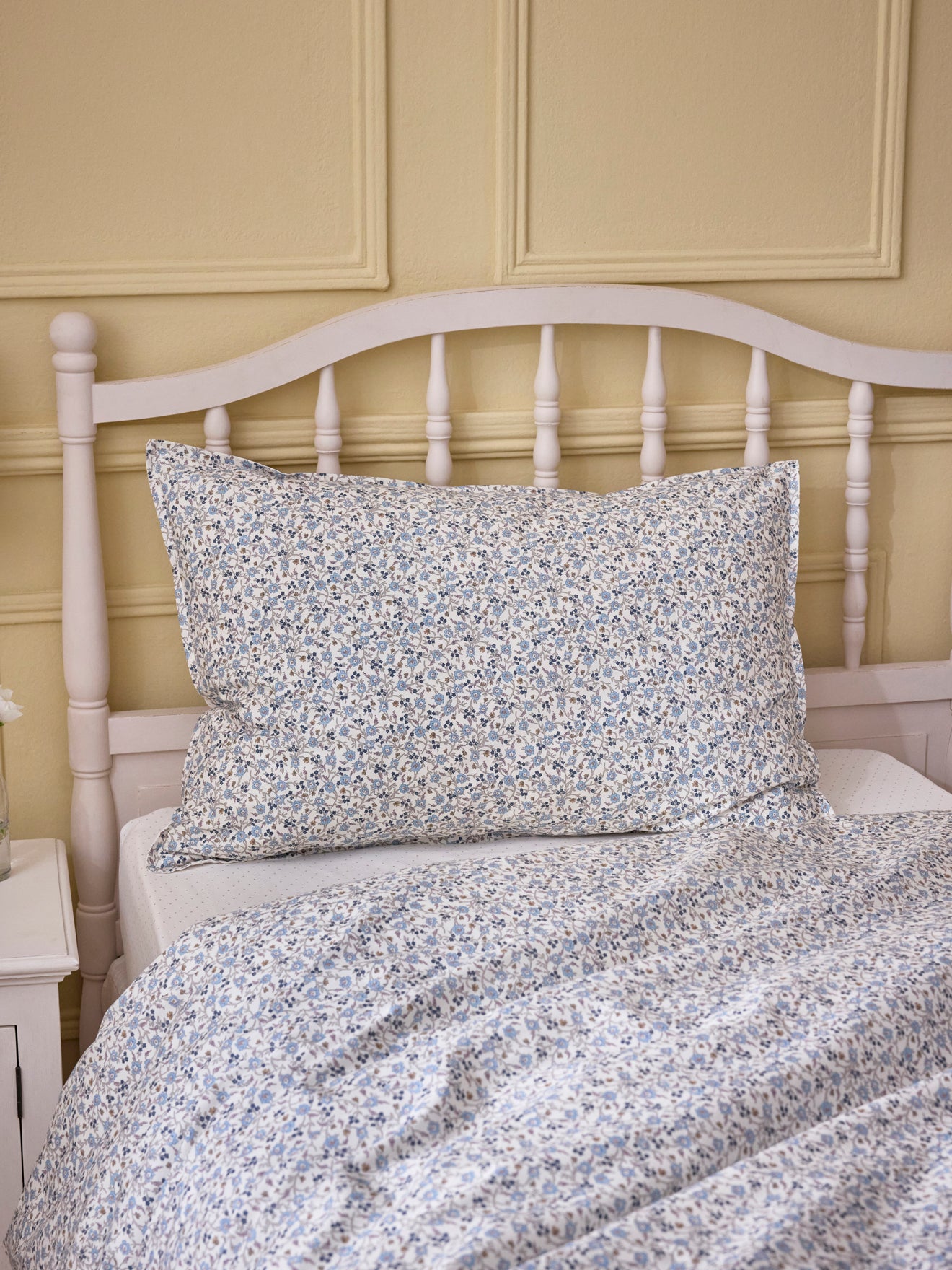 Hannah Fay motif pillowcase made with Liberty fabric