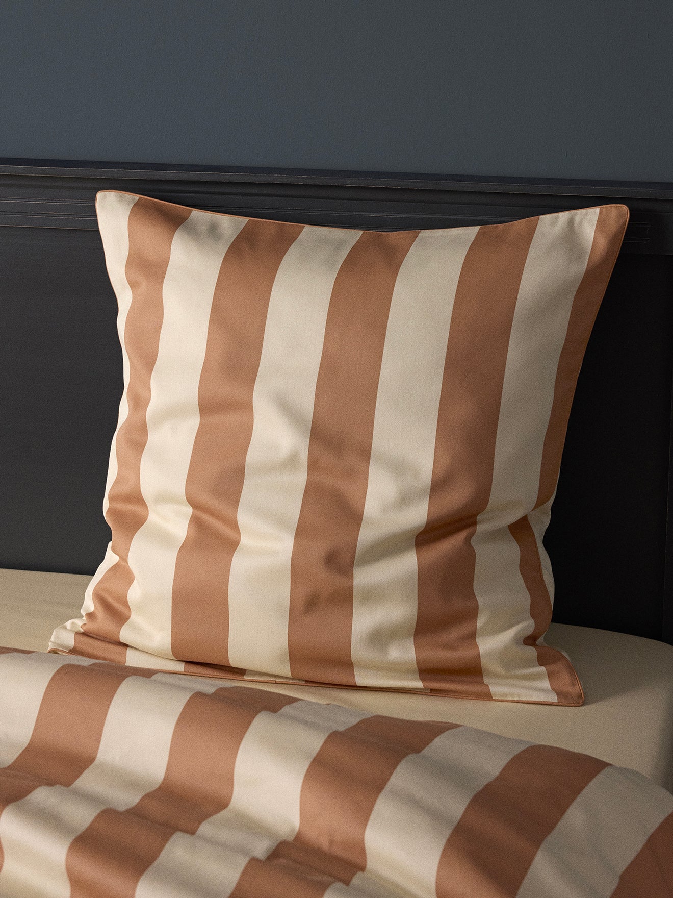 Anouk cotton sateen pillowcase