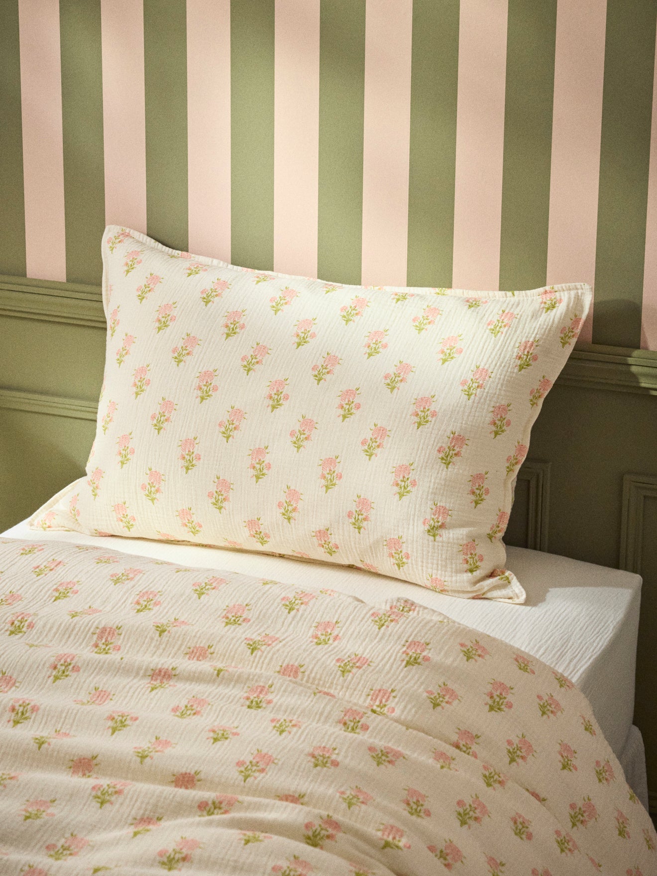 Aimée cotton gauze pillowcase