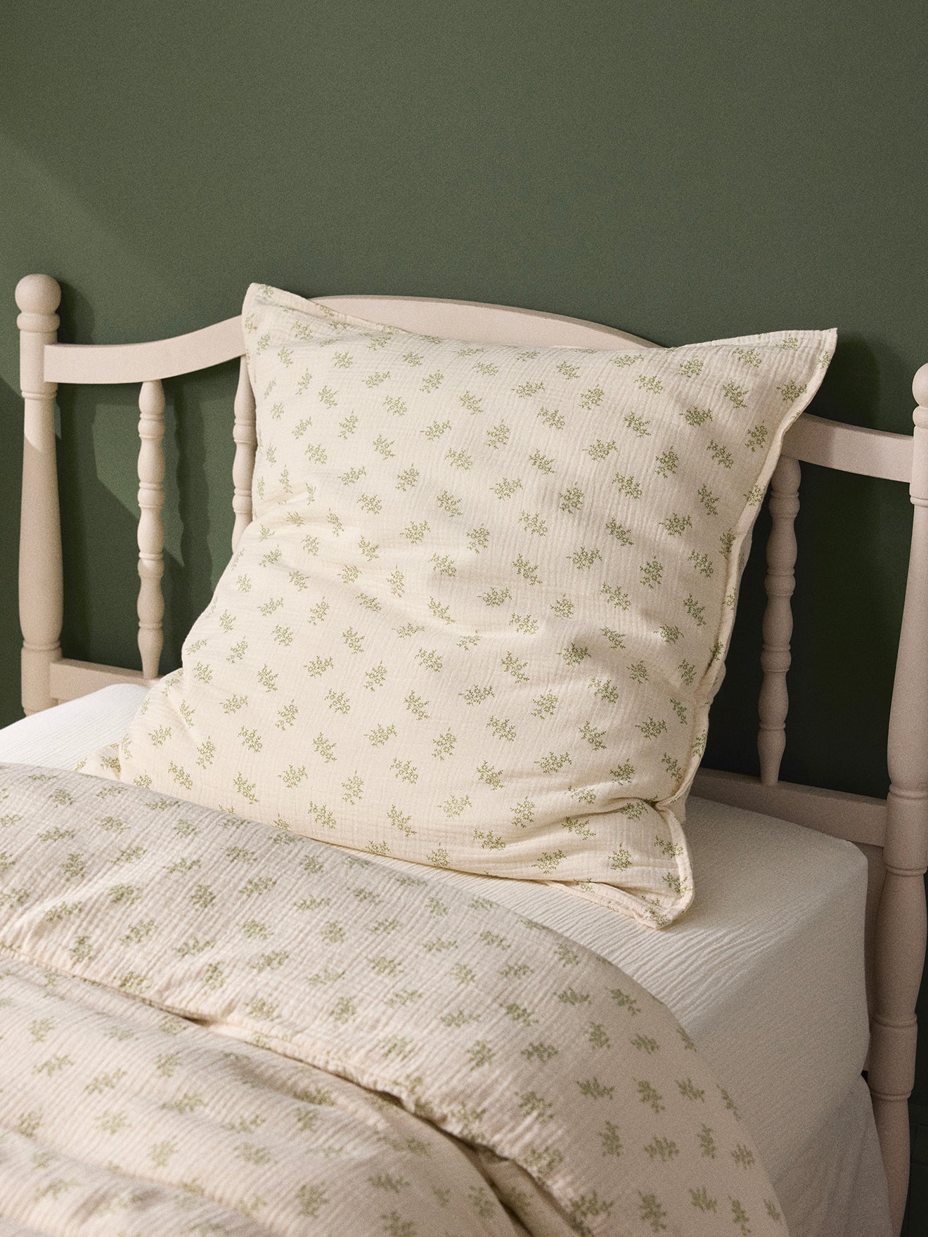 Abby cotton gauze pillowcase
