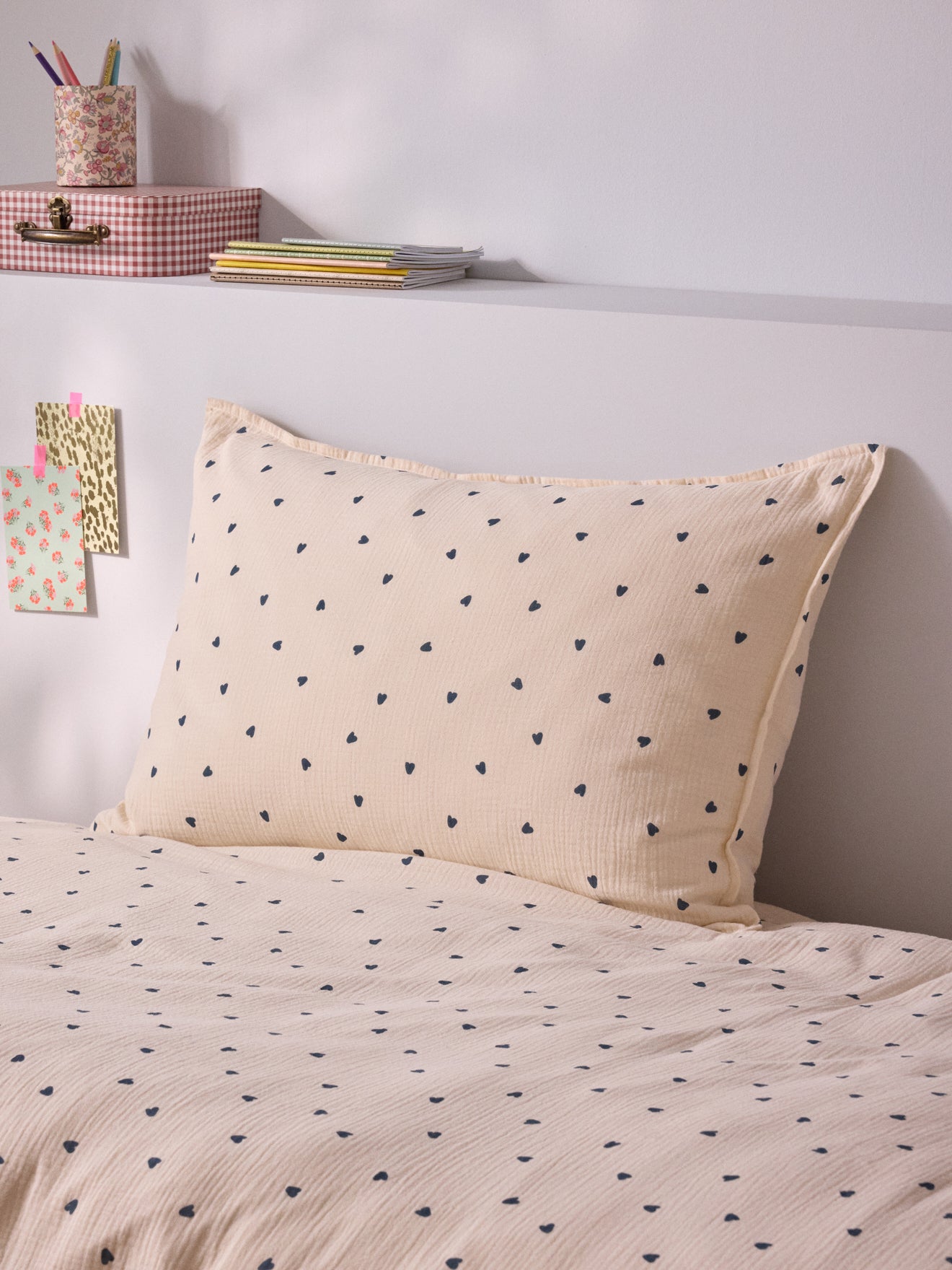 Maude cotton gauze pillowcase