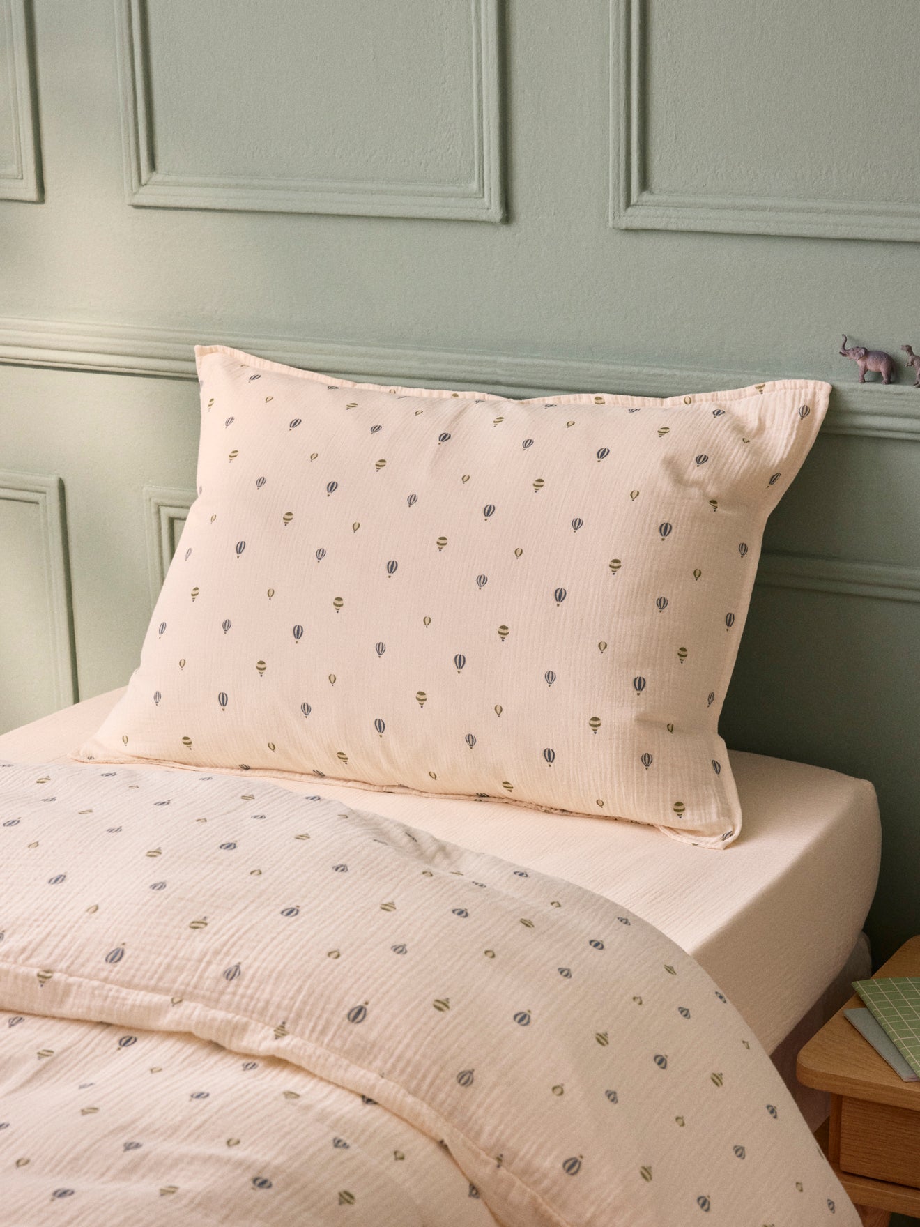 Milan cotton gauze pillowcase