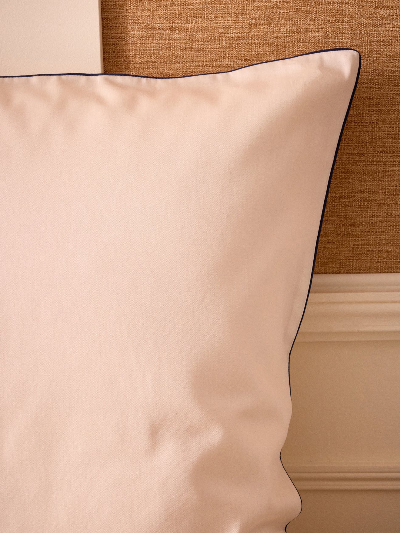Madeleine sateen pillowcase