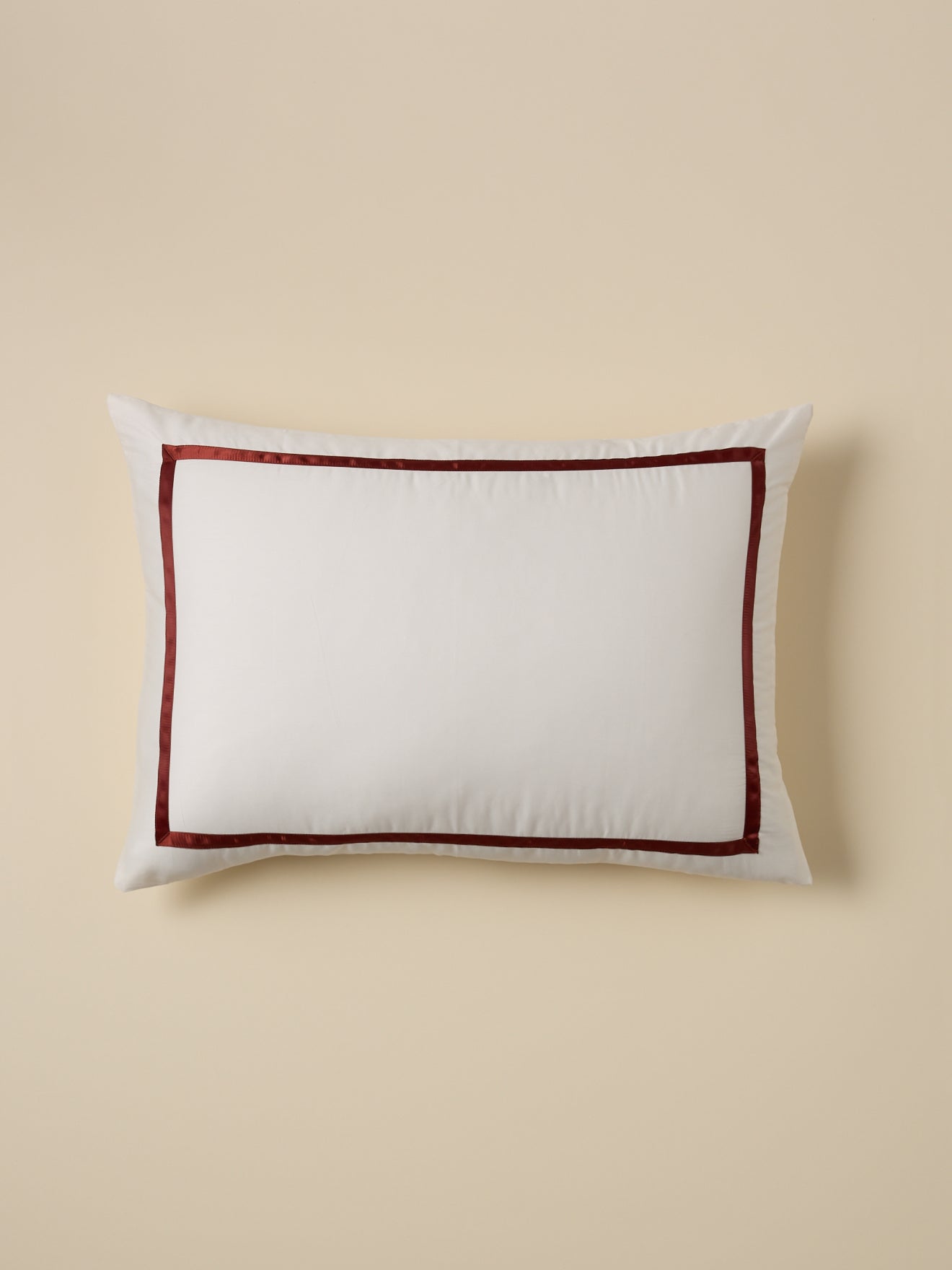 Taie d'oreiller satin de coton "Léonore"