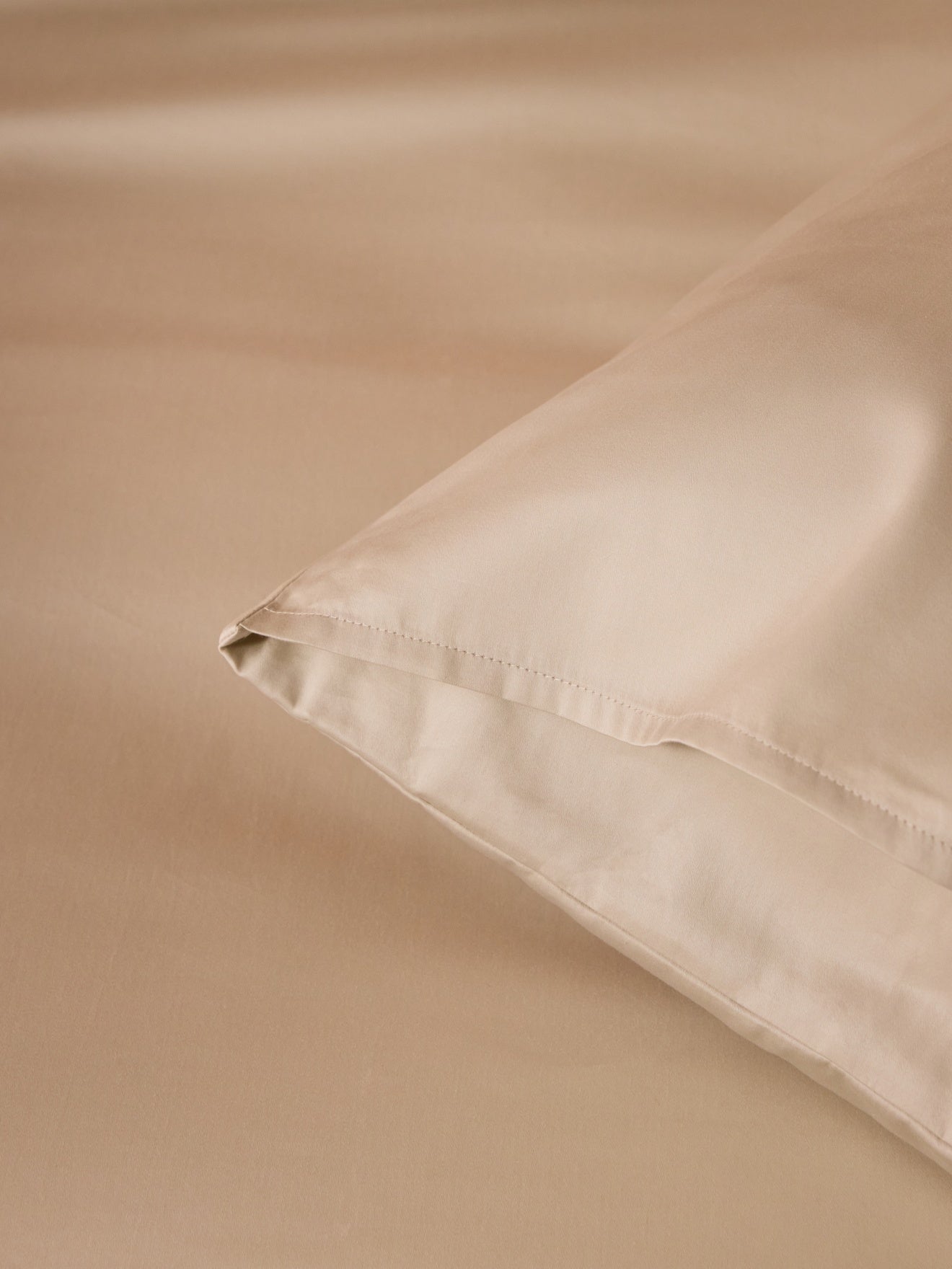 Taie d'oreiller satin de coton "Léonore"