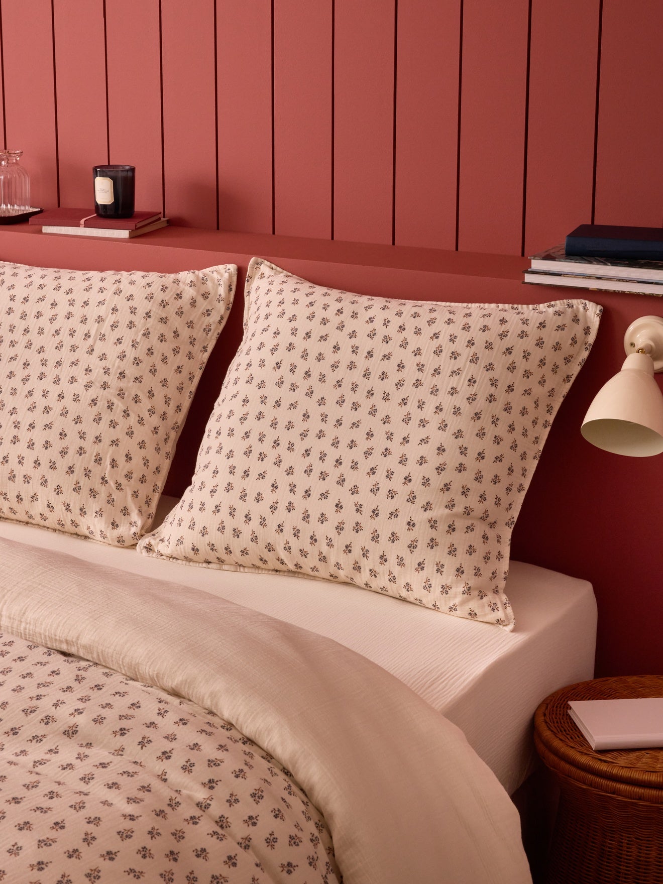 Lorette cheesecloth pillowcase