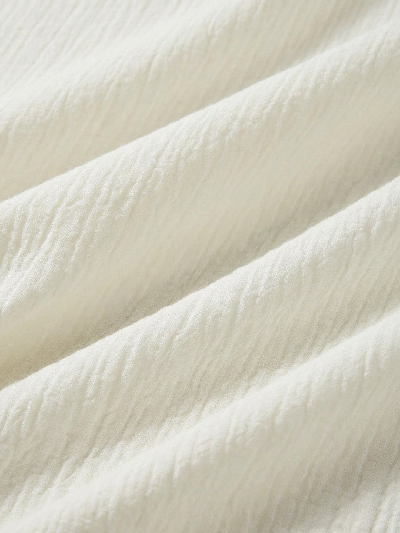 Crinkled cotton gauze fitted sheet