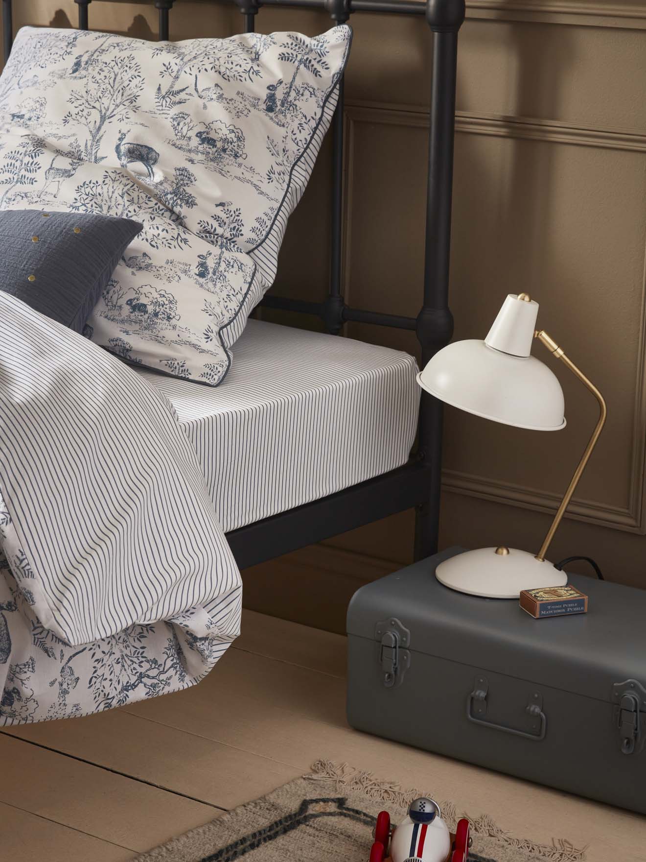 Little Jouy Spirit stripe fitted sheet