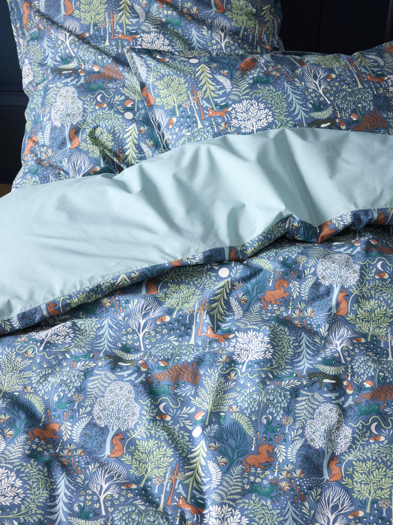 Axel cotton percale duvet cover