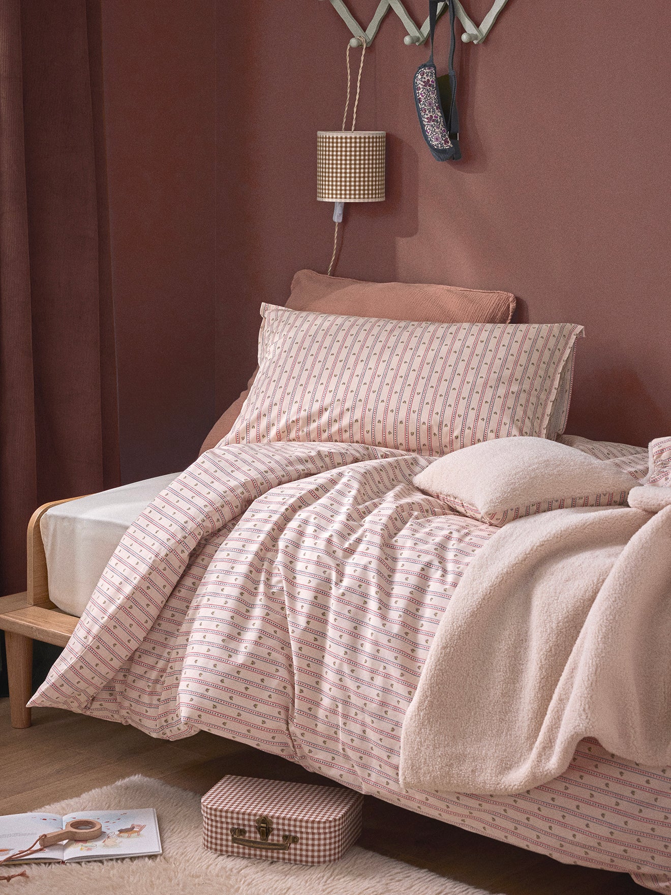 Avril cotton percale duvet cover
