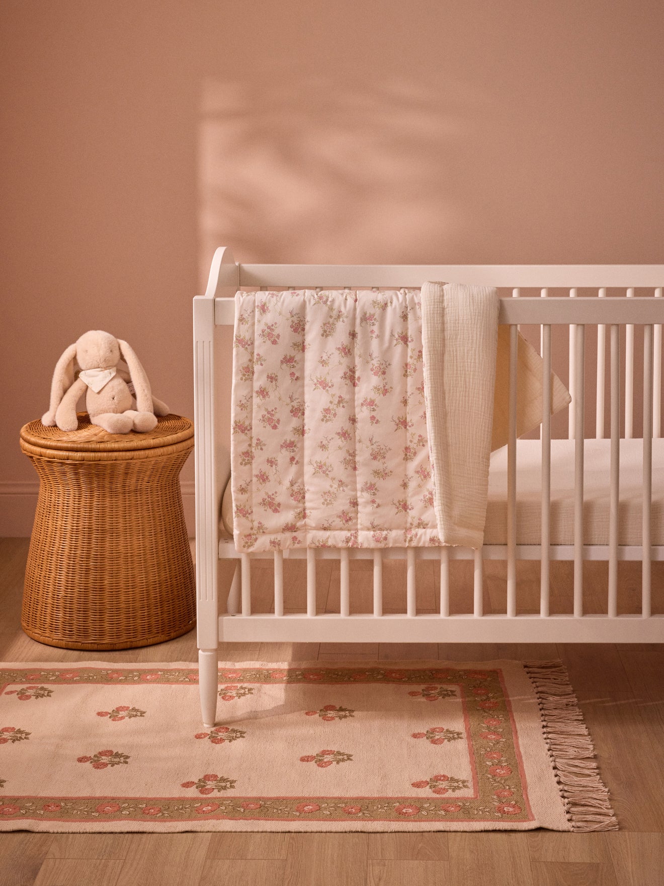Small cotton gauze baby blanket