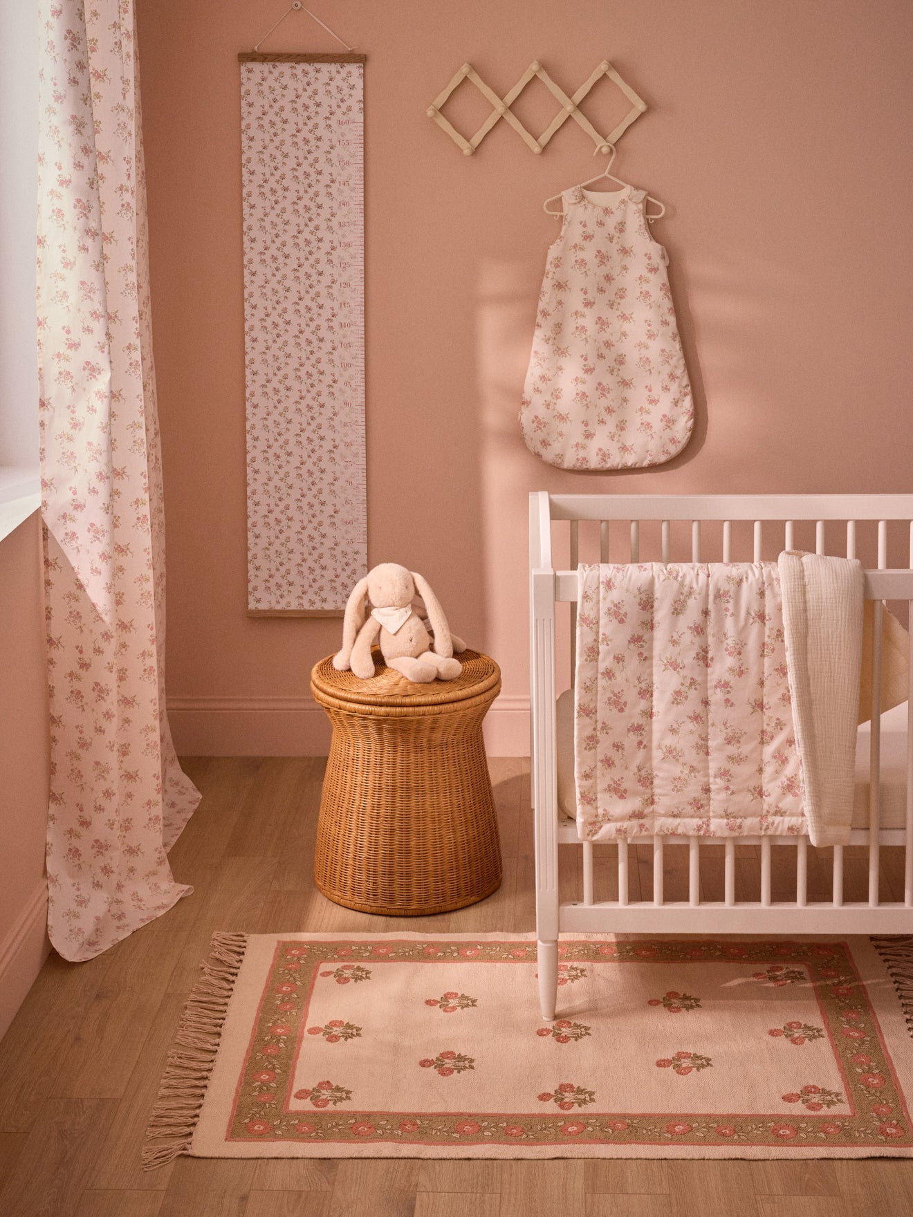 Small cotton gauze baby blanket