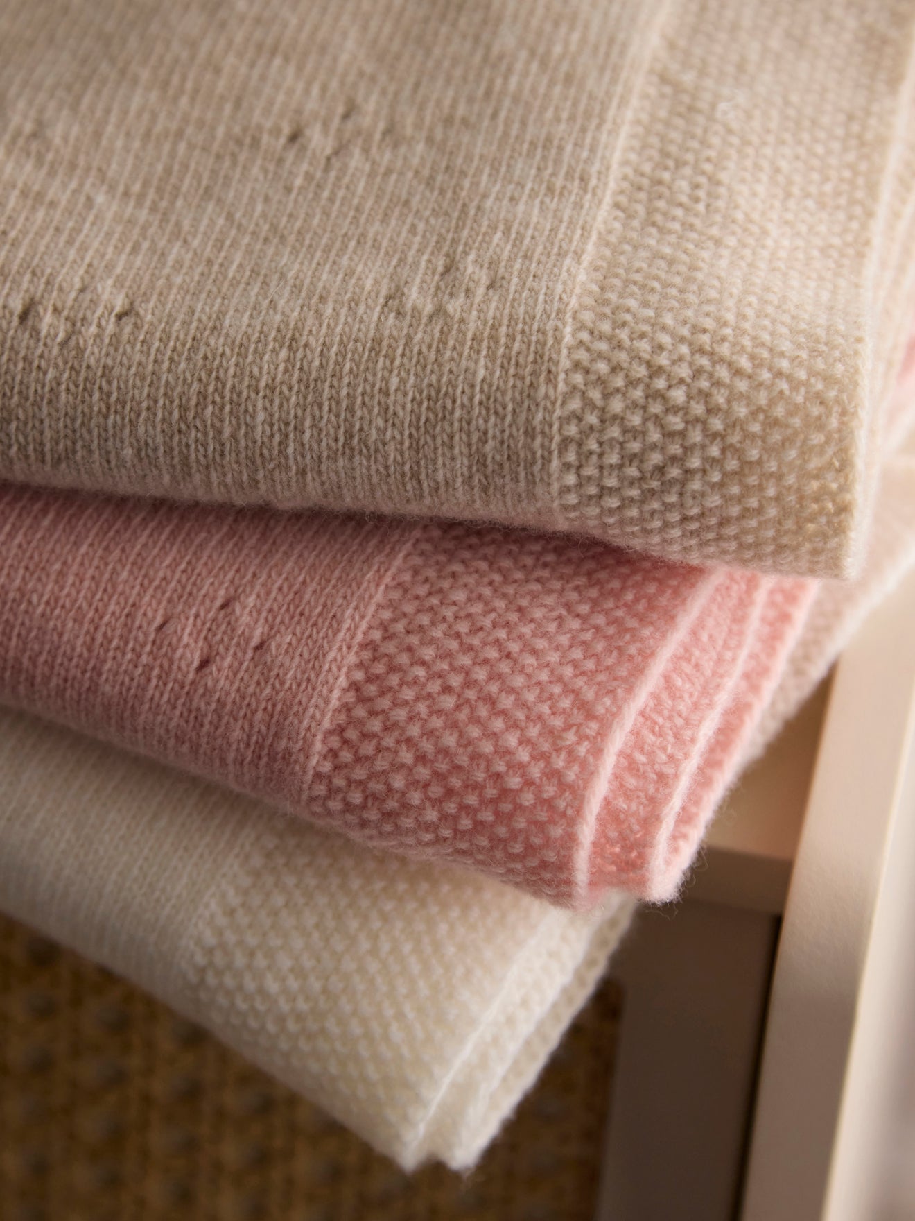 Baby's lambswool pointelle blanket