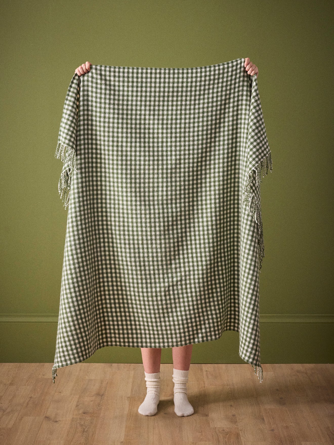 Wool-rich gingham check blanket