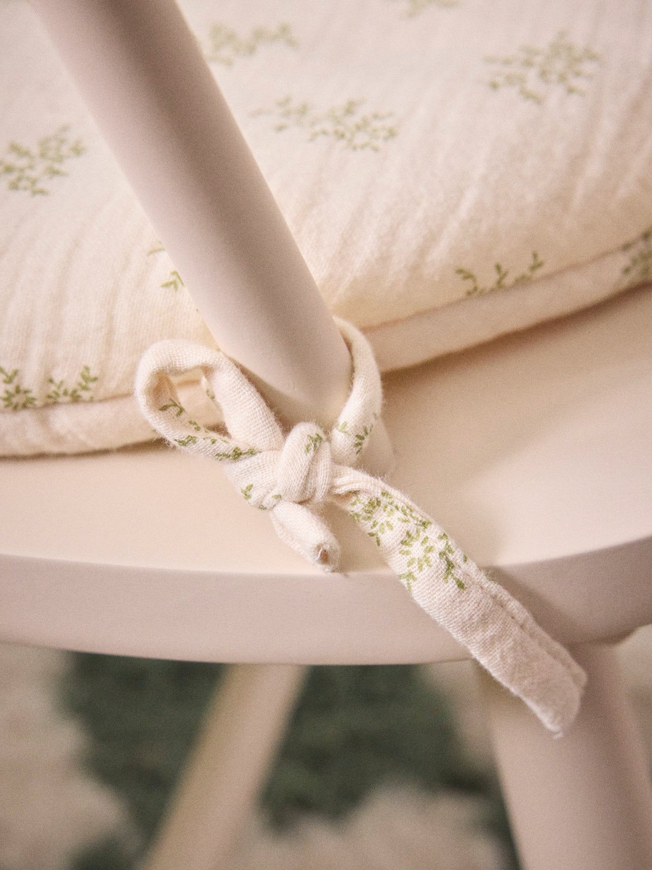 Child's flat chair cushion