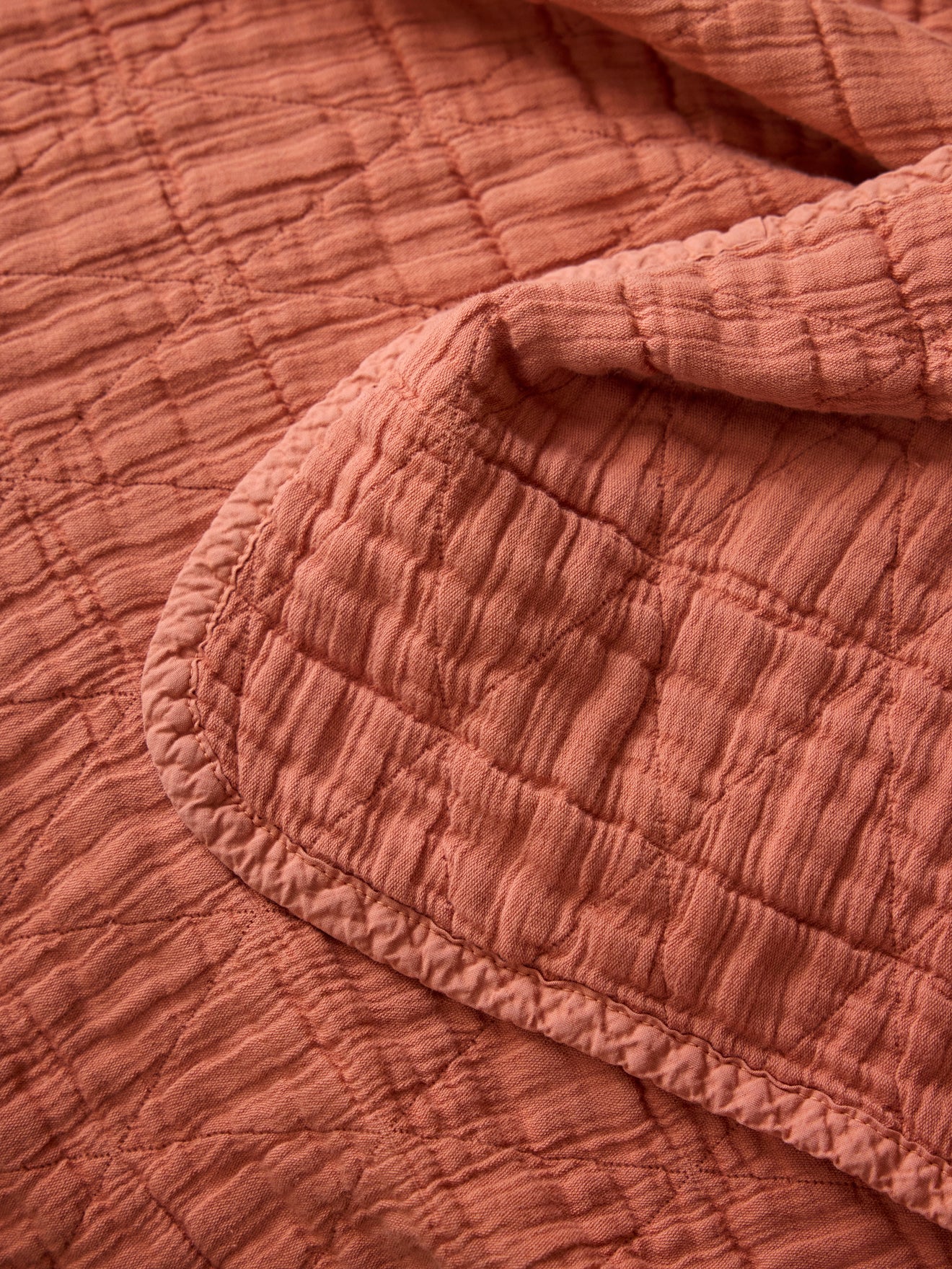 Cotton piqué bedspread